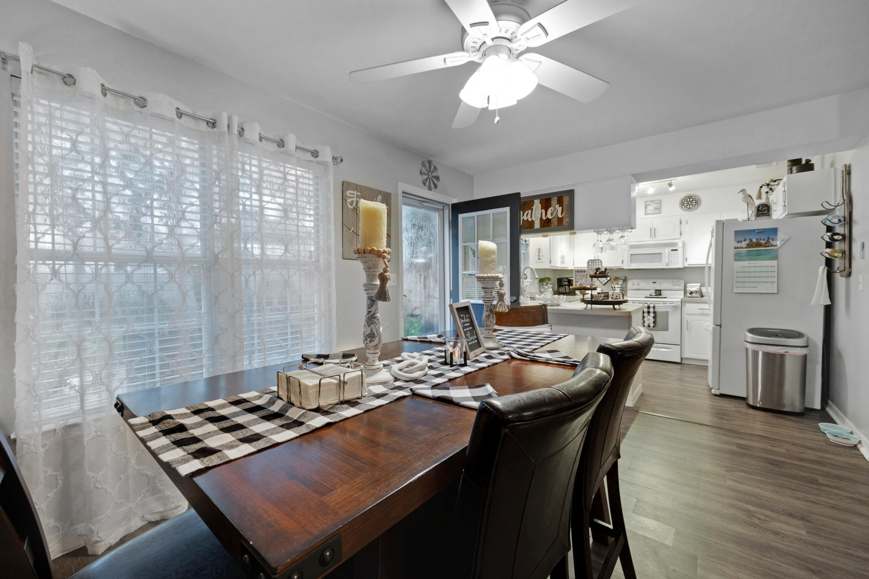 BEDFORD SQUARE T/H - Residential