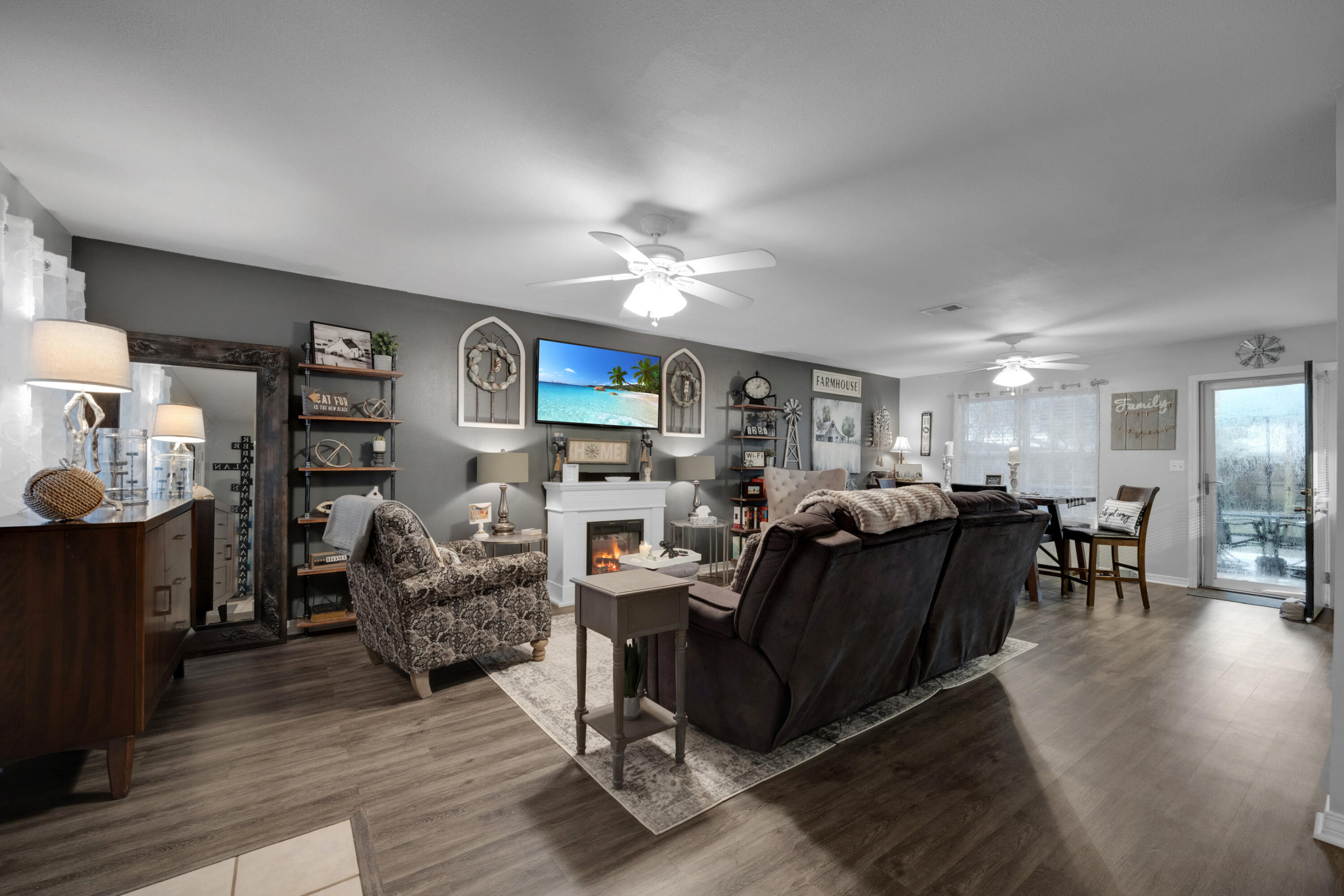 BEDFORD SQUARE T/H - Residential