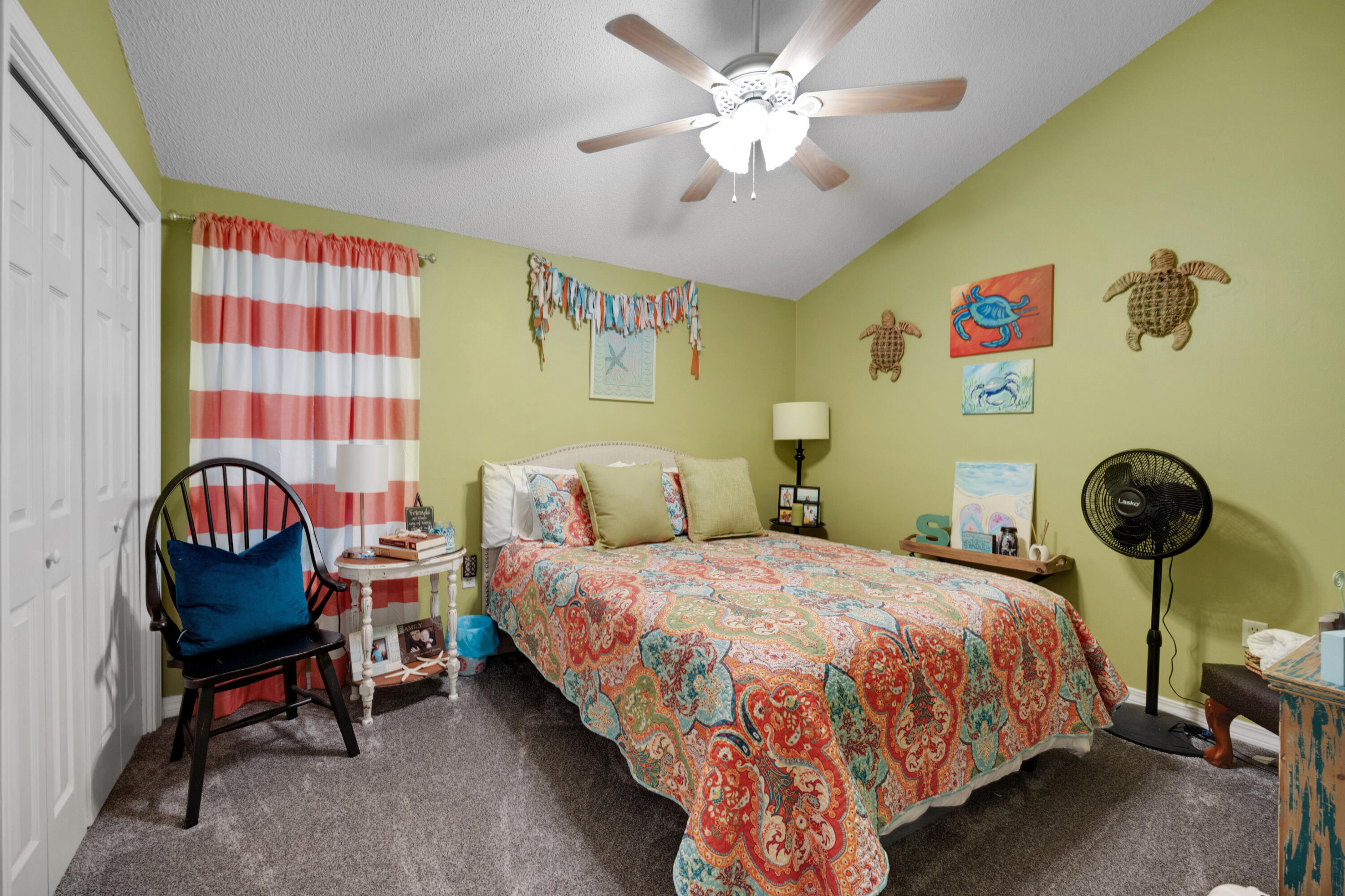 BEDFORD SQUARE T/H - Residential