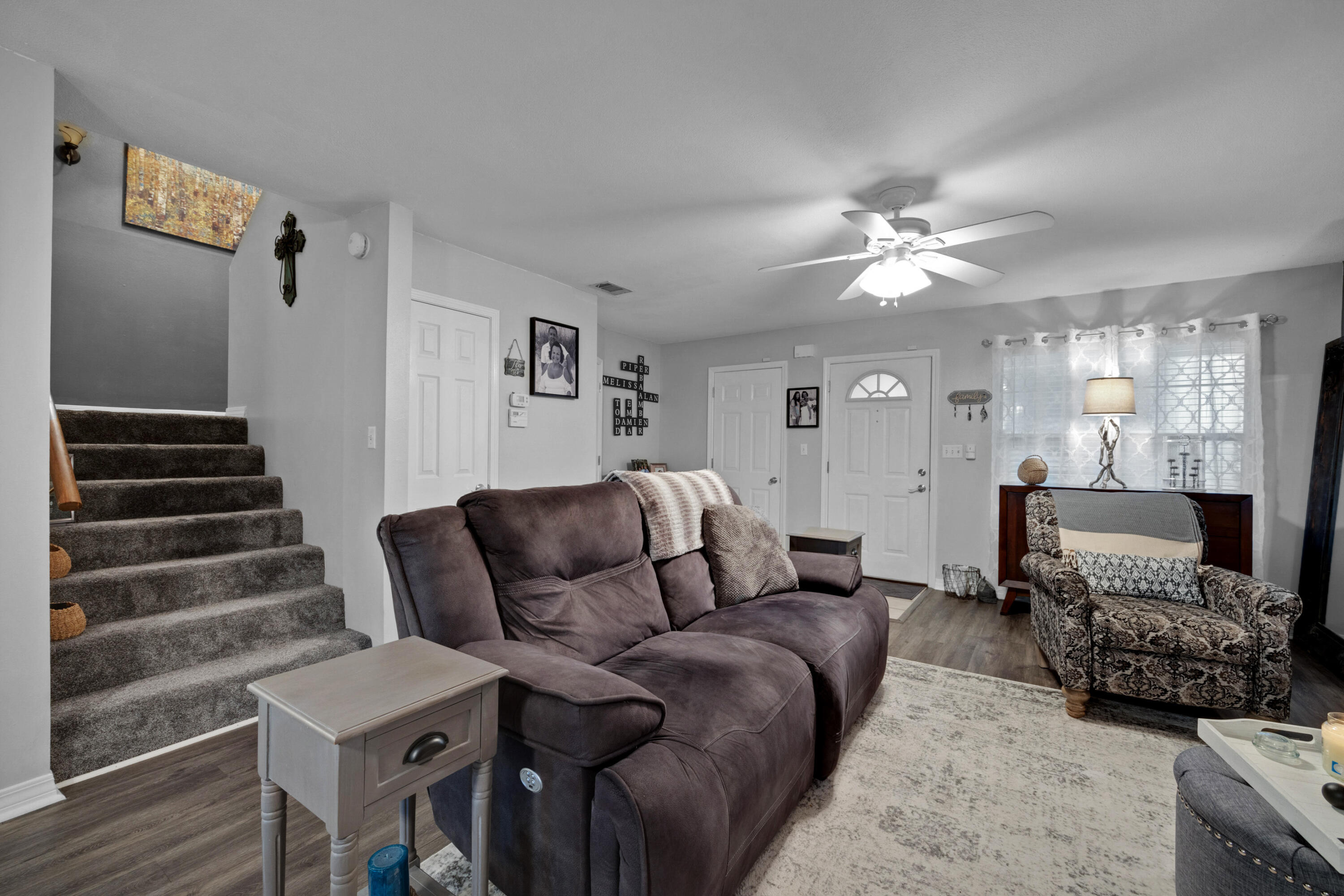 BEDFORD SQUARE T/H - Residential