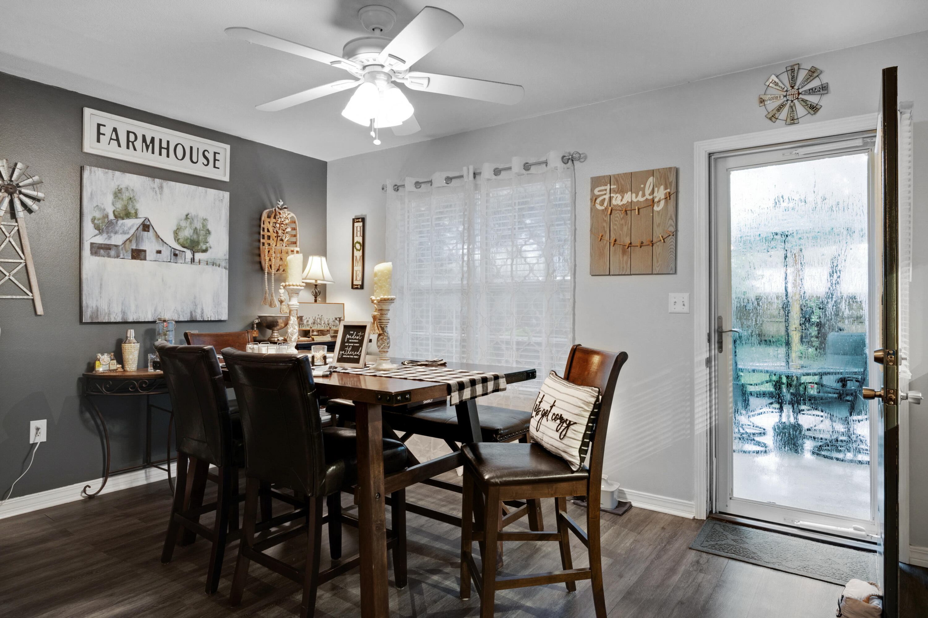 BEDFORD SQUARE T/H - Residential