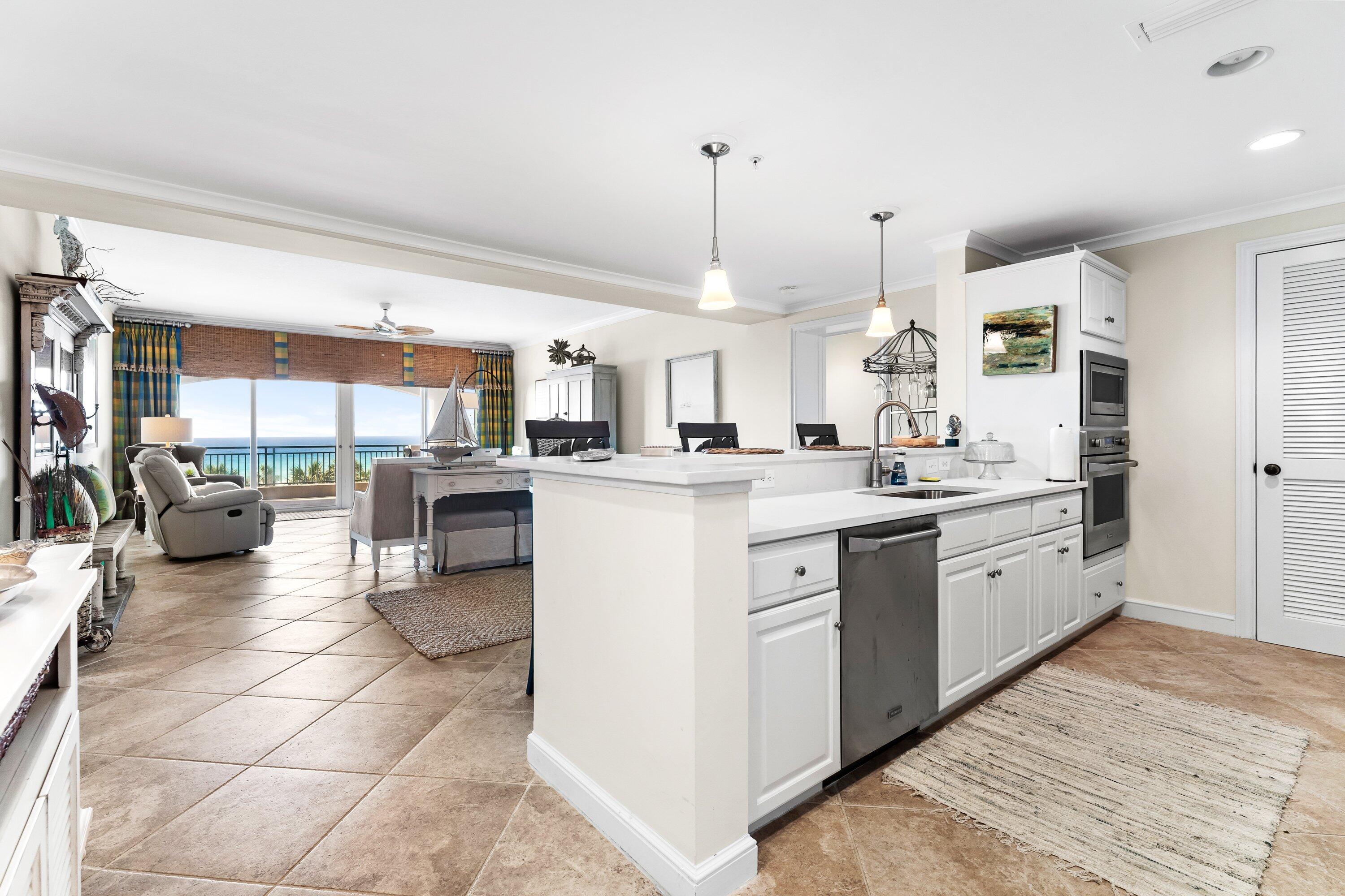 SOUTHWINDS III - Residential