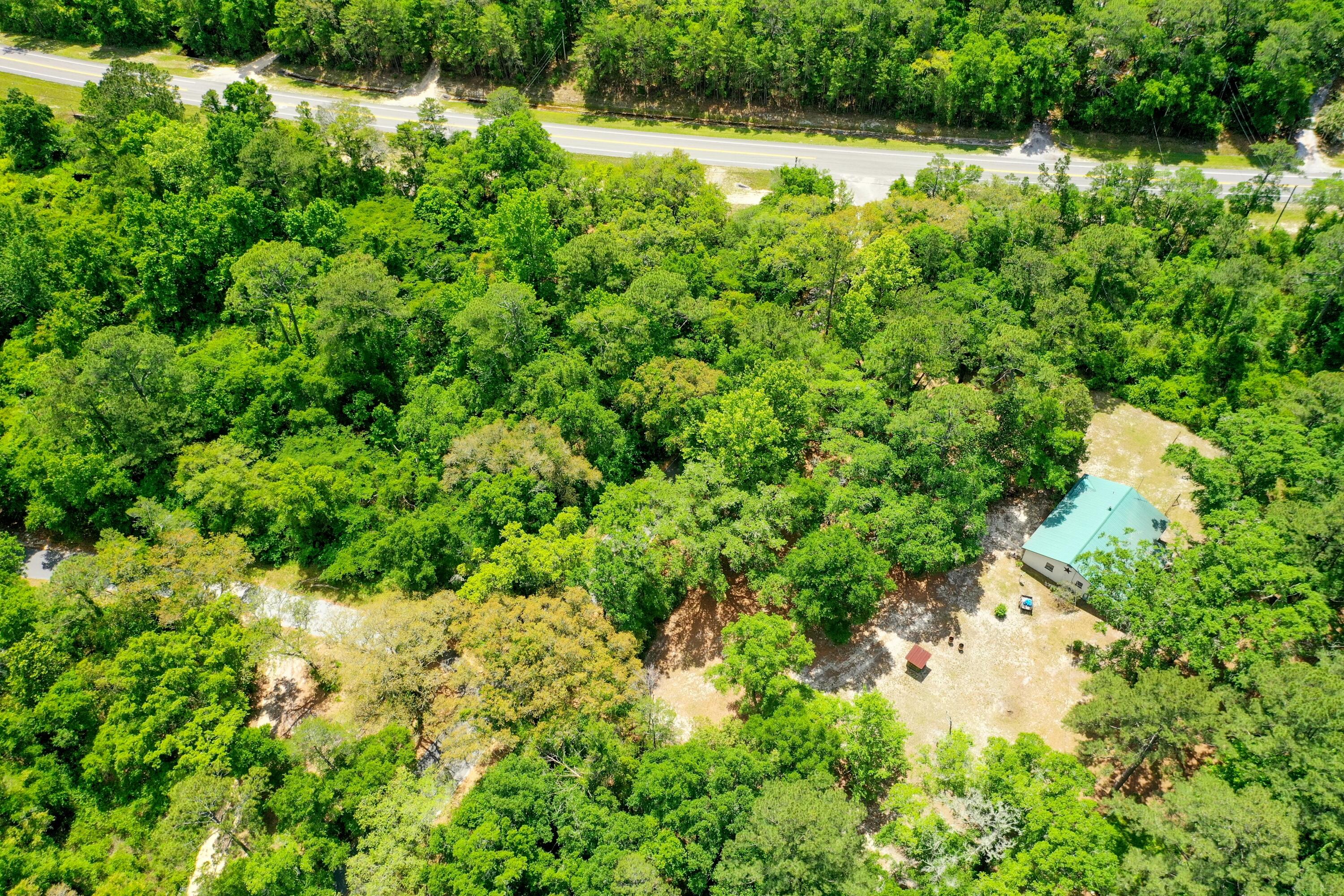 METES & BOUNDS - Land