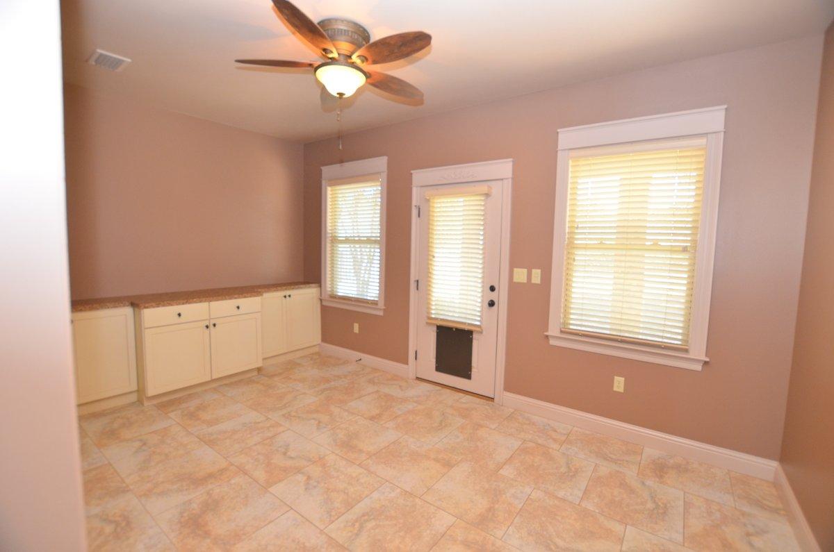 LAKE ARTHUR EST PH I - Residential