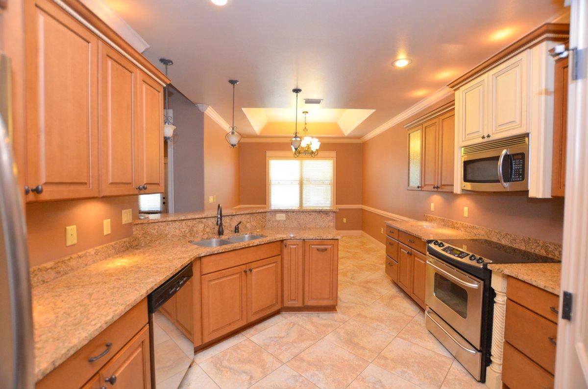 LAKE ARTHUR EST PH I - Residential