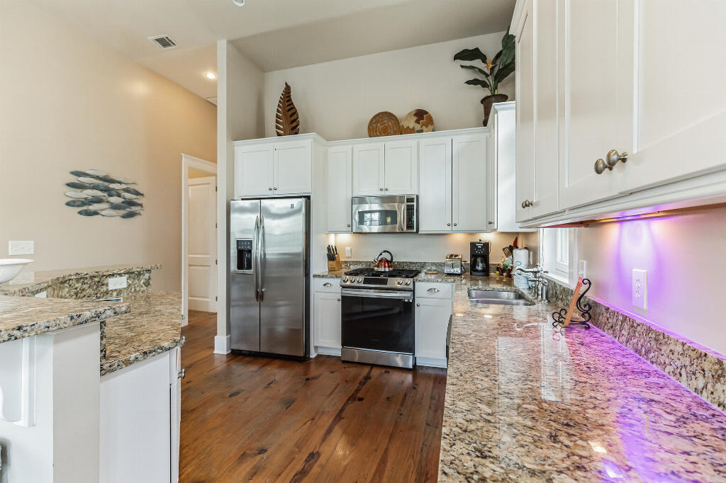 CYPRESS DUNES - Residential