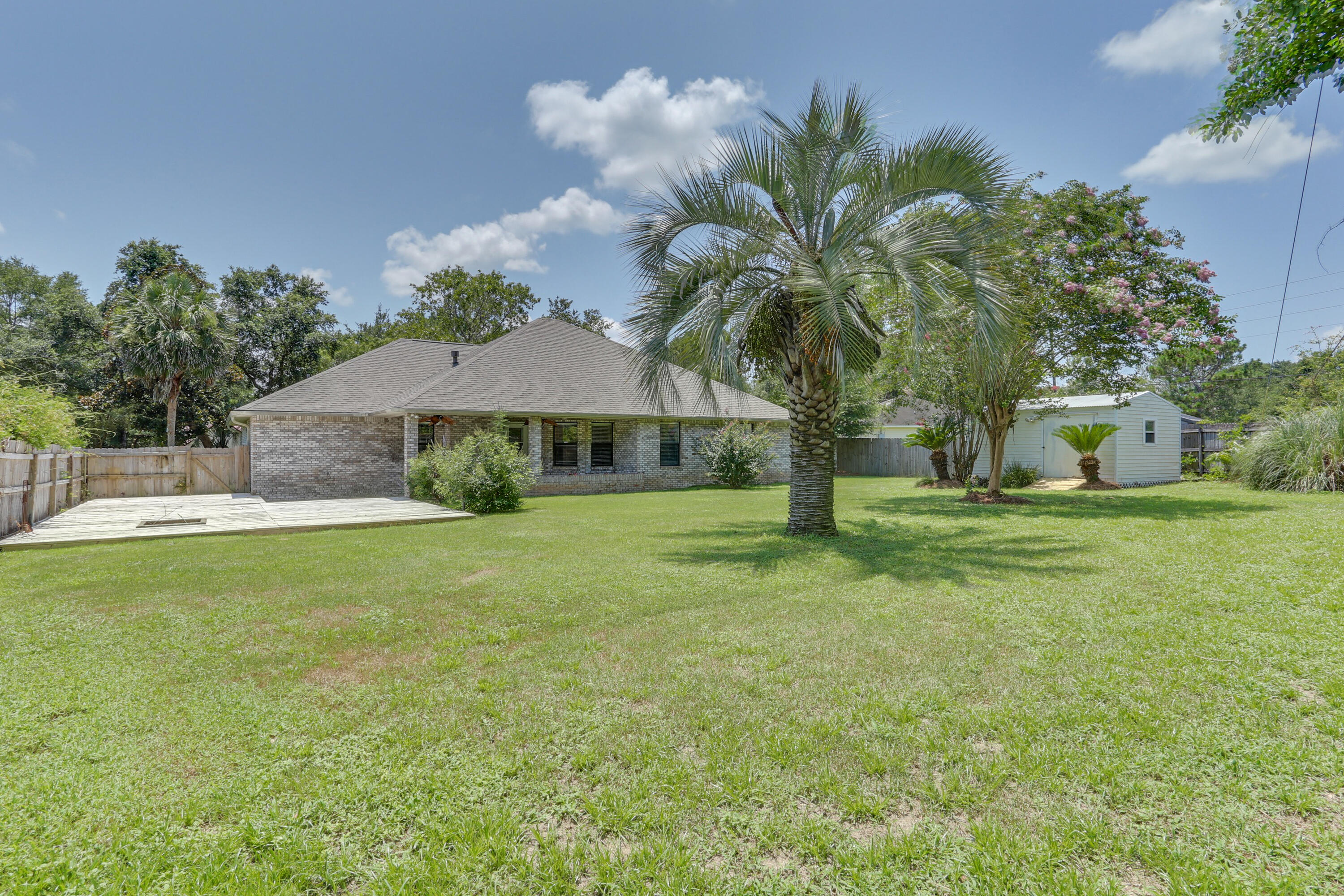 PINNACLE POINT - Residential