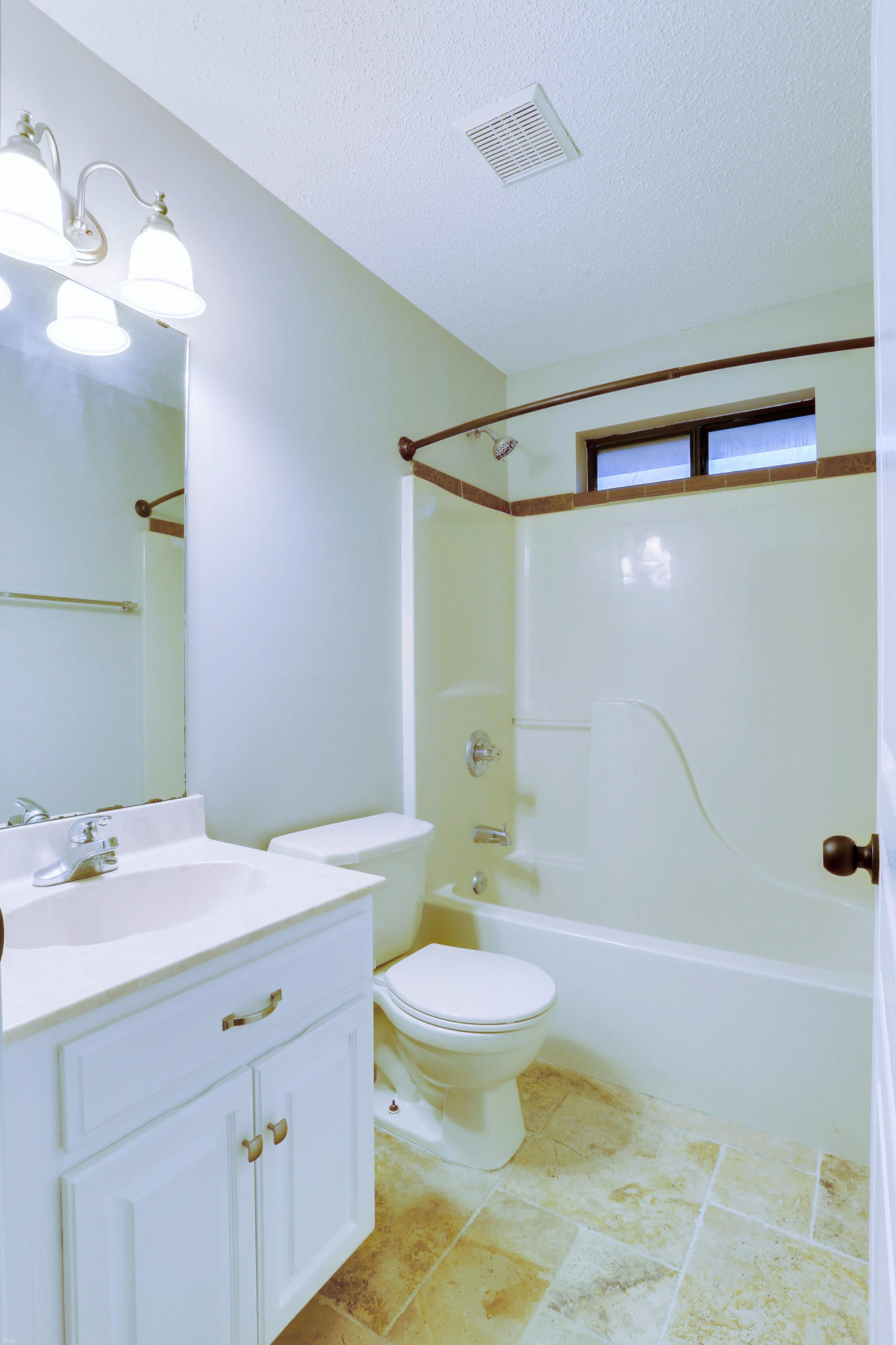 PINNACLE POINT - Residential