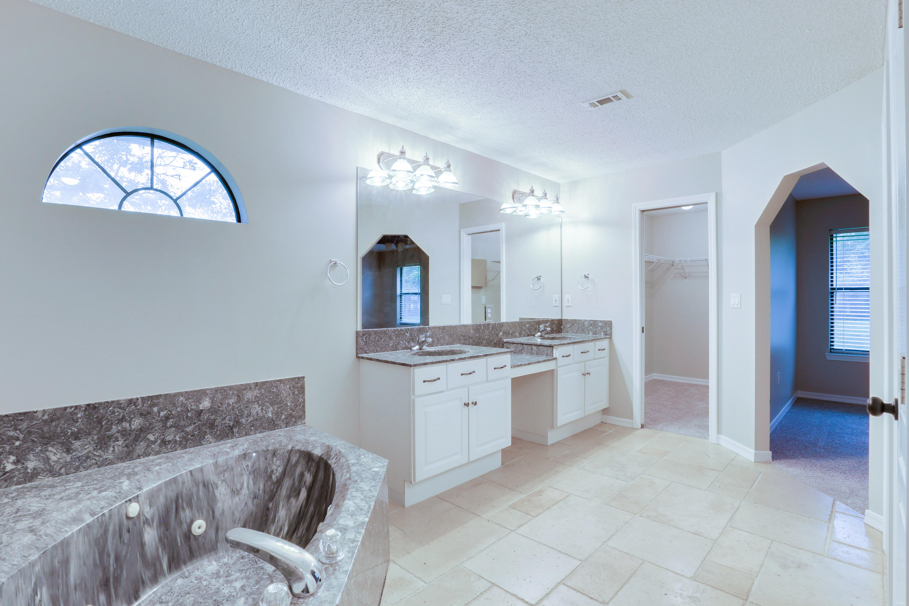 PINNACLE POINT - Residential