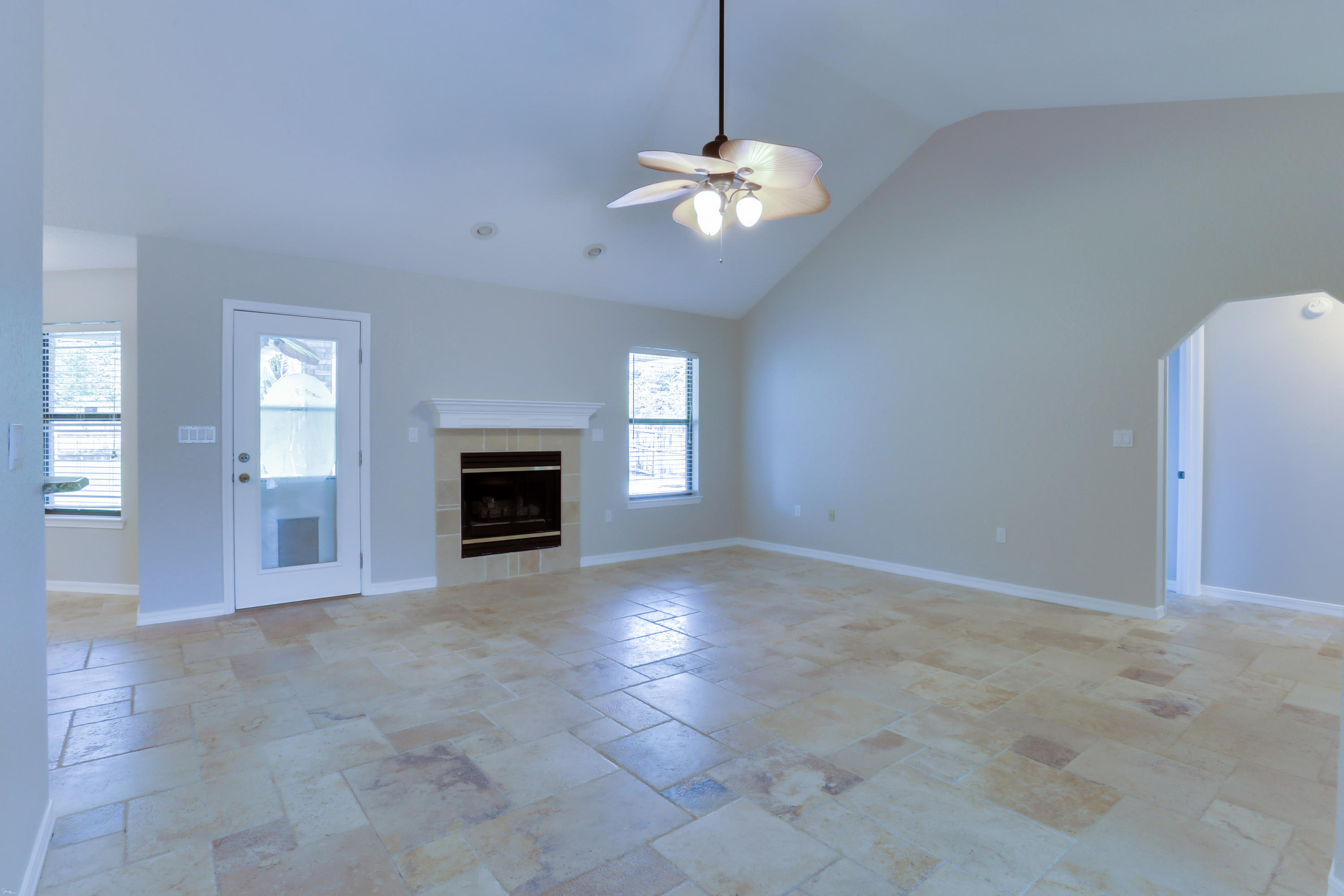 PINNACLE POINT - Residential