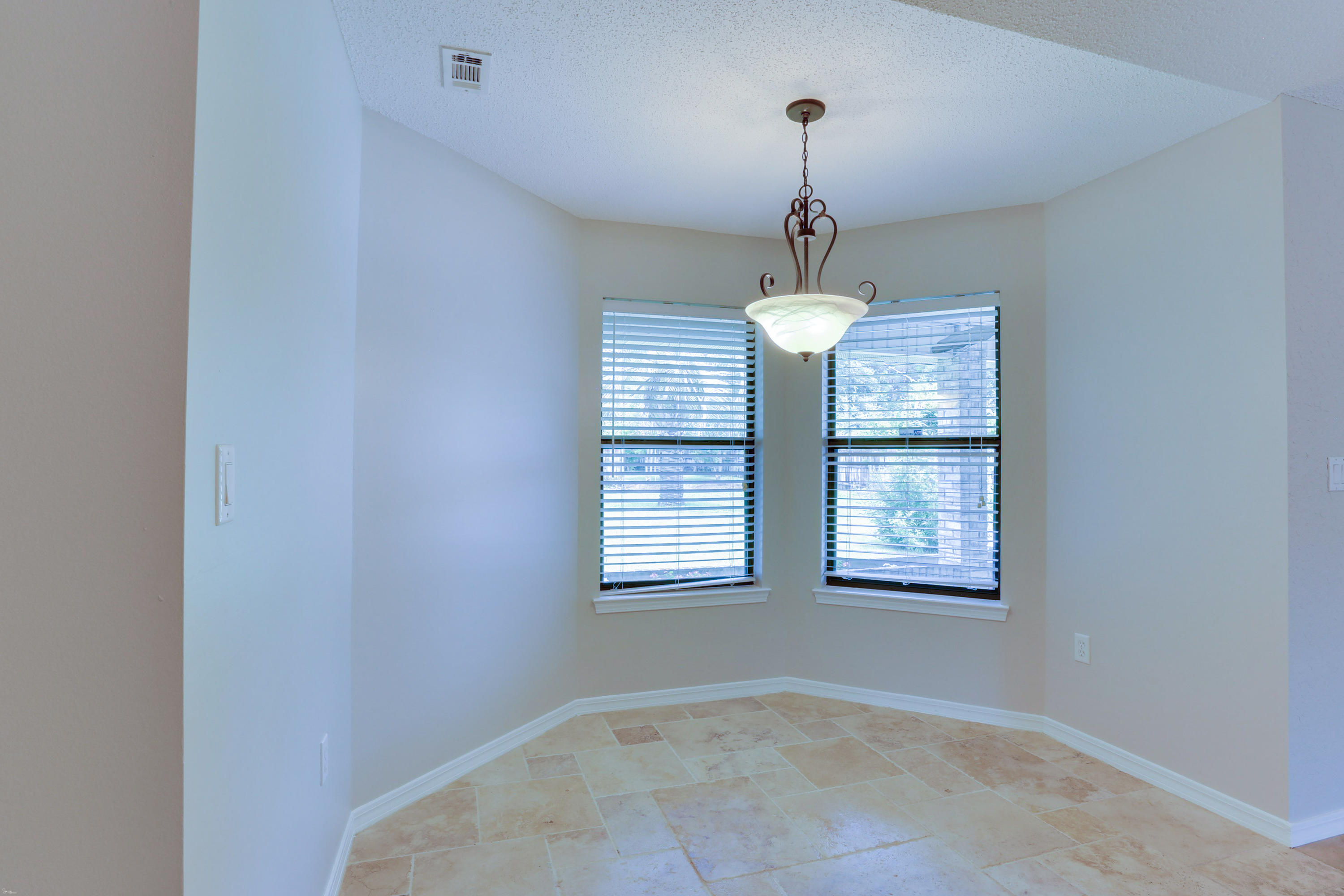 PINNACLE POINT - Residential