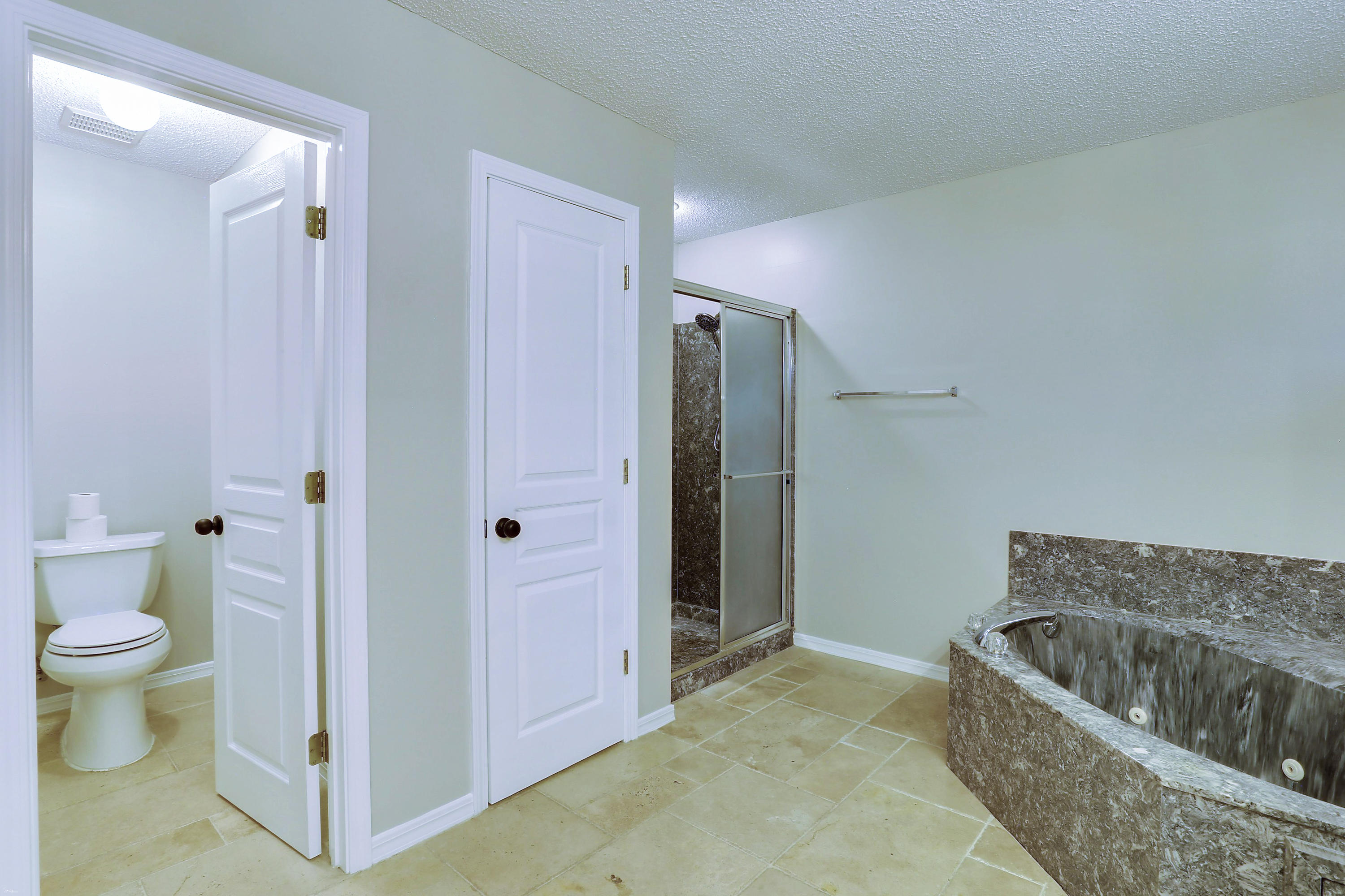 PINNACLE POINT - Residential