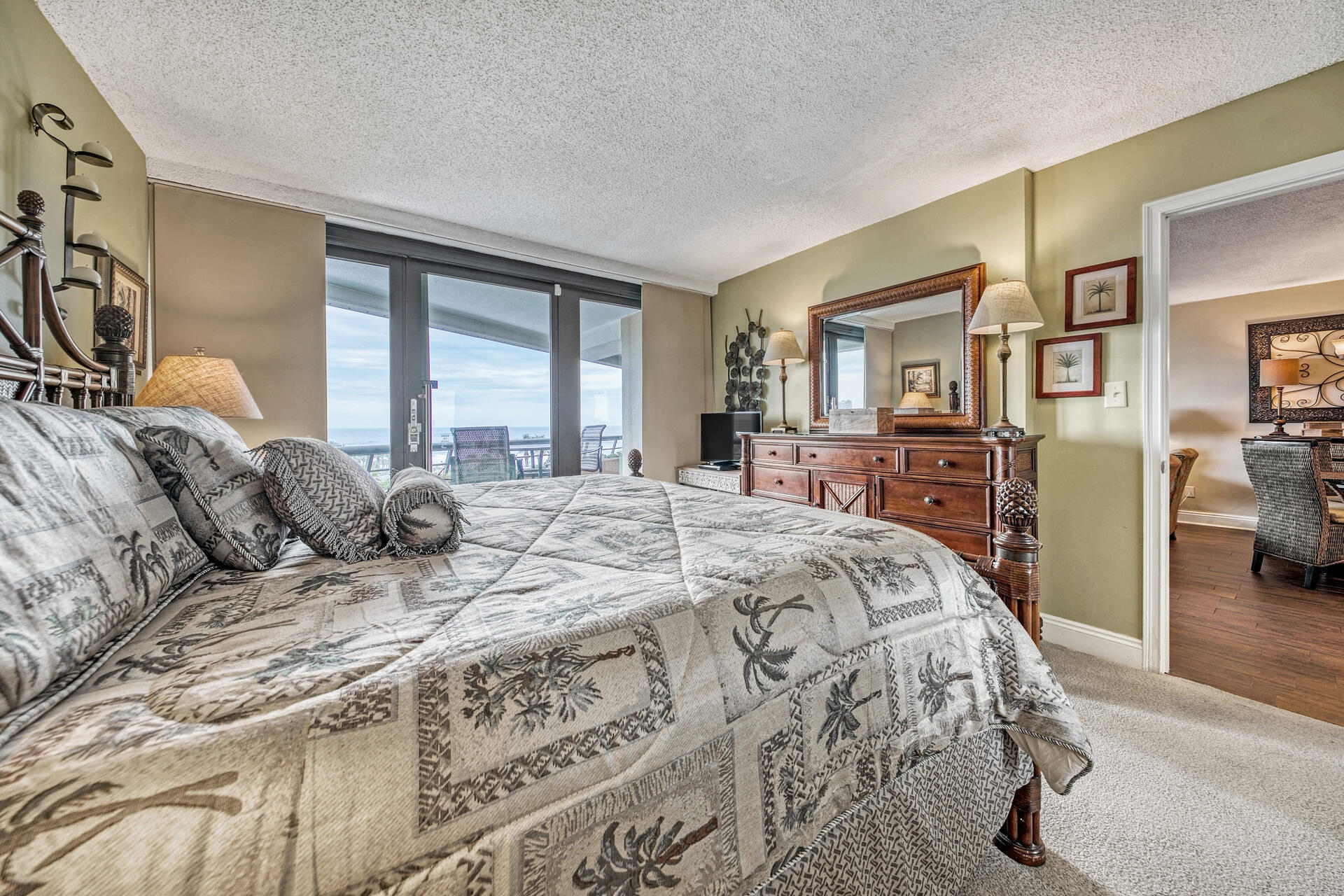 EDGEWATER BEACH CONDO PH 1 - Residential