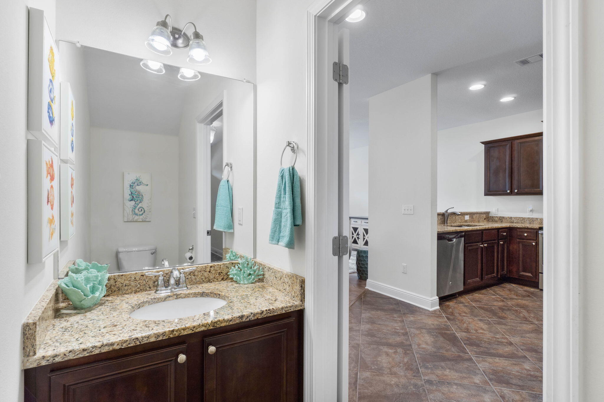 RESERVE POINTE - Residential