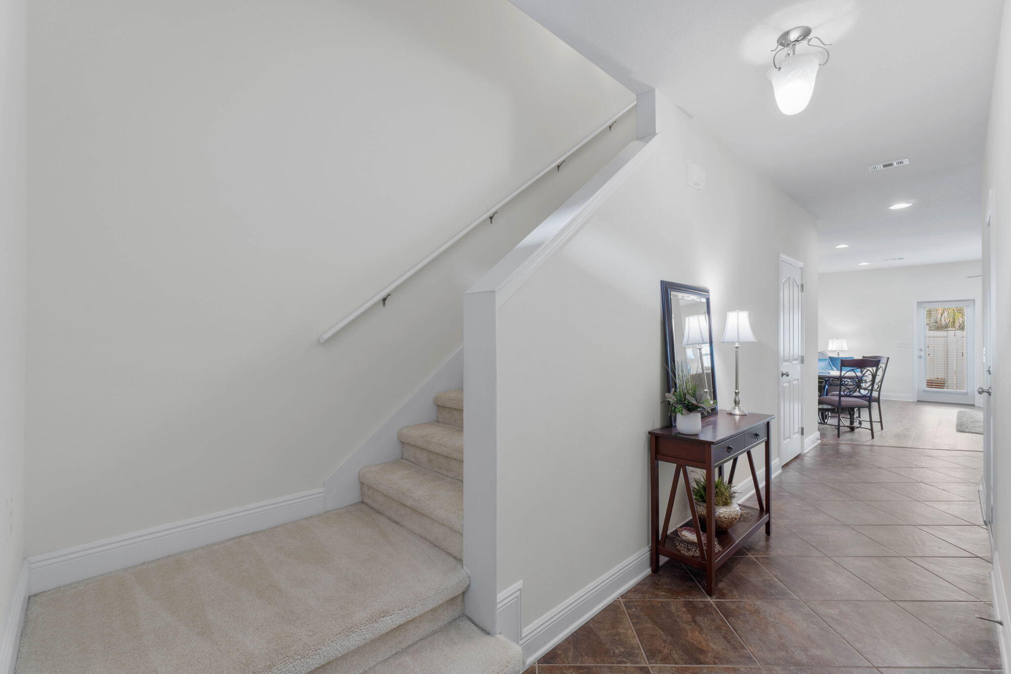 RESERVE POINTE - Residential