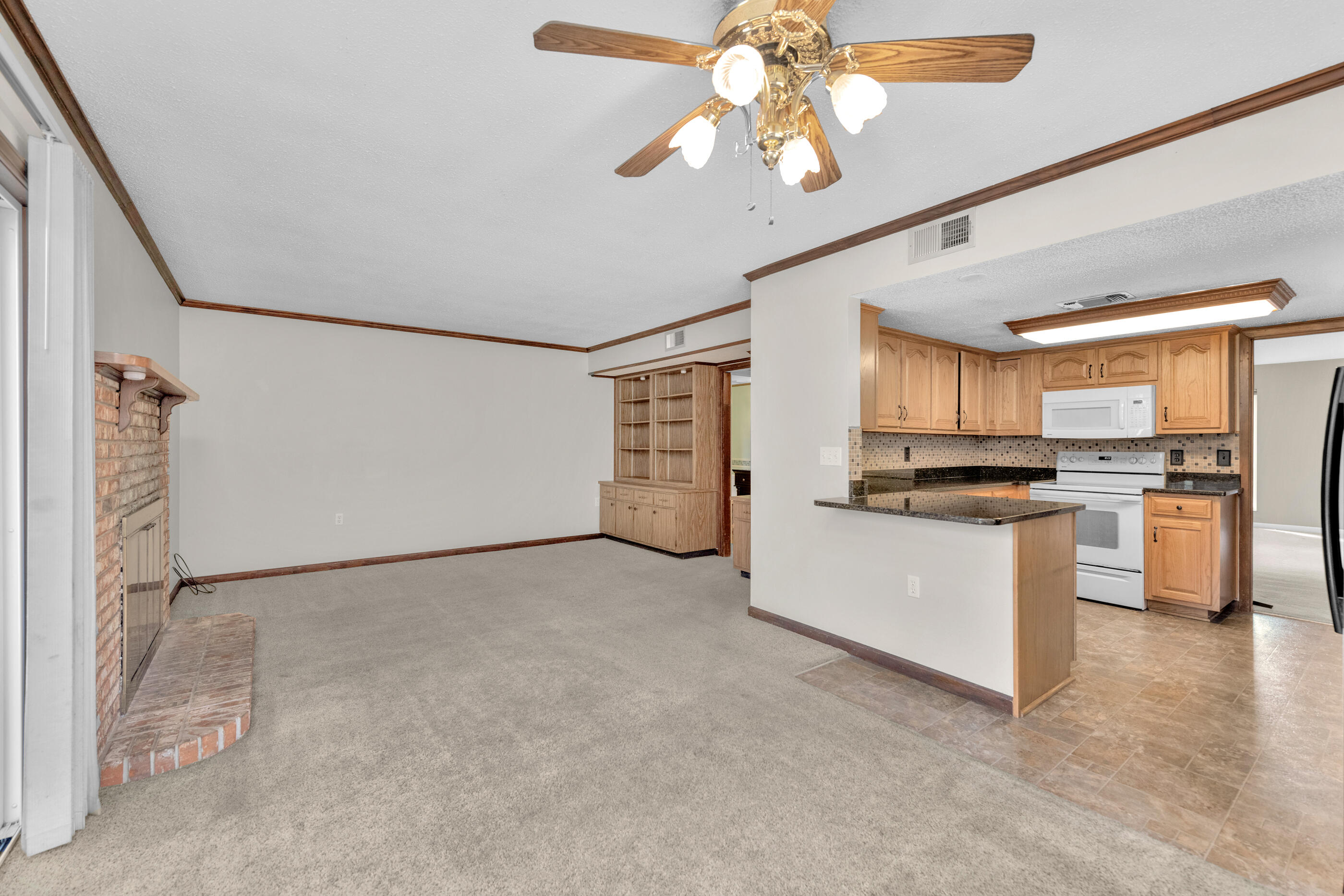 KENWOOD S/D 3RD ADDN - Residential