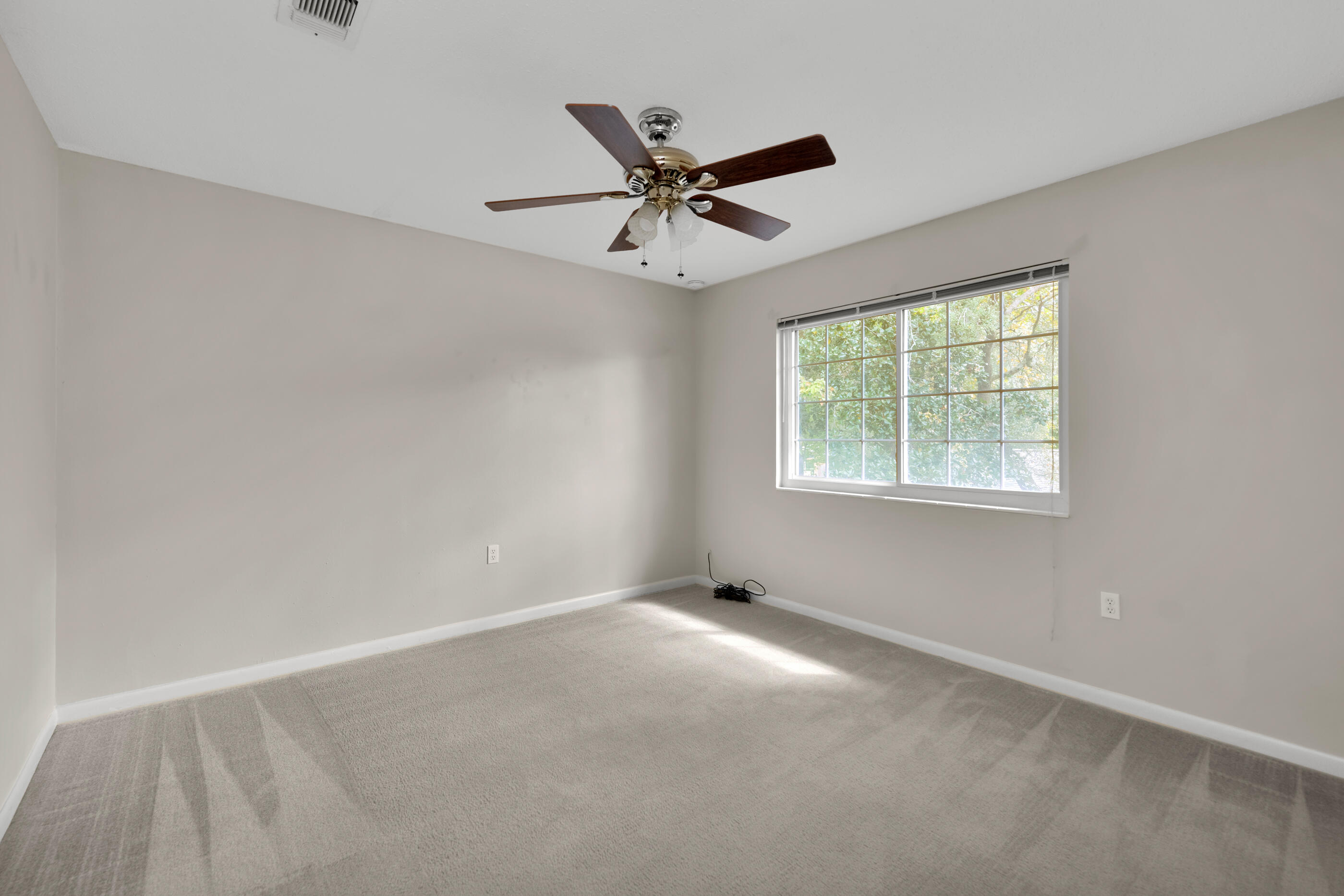 KENWOOD S/D 3RD ADDN - Residential