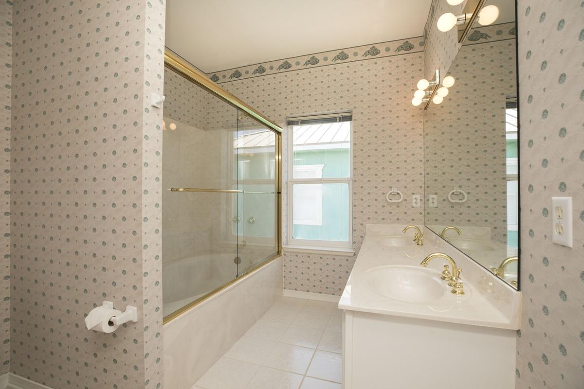 WARREN HEIGHTS - Residential