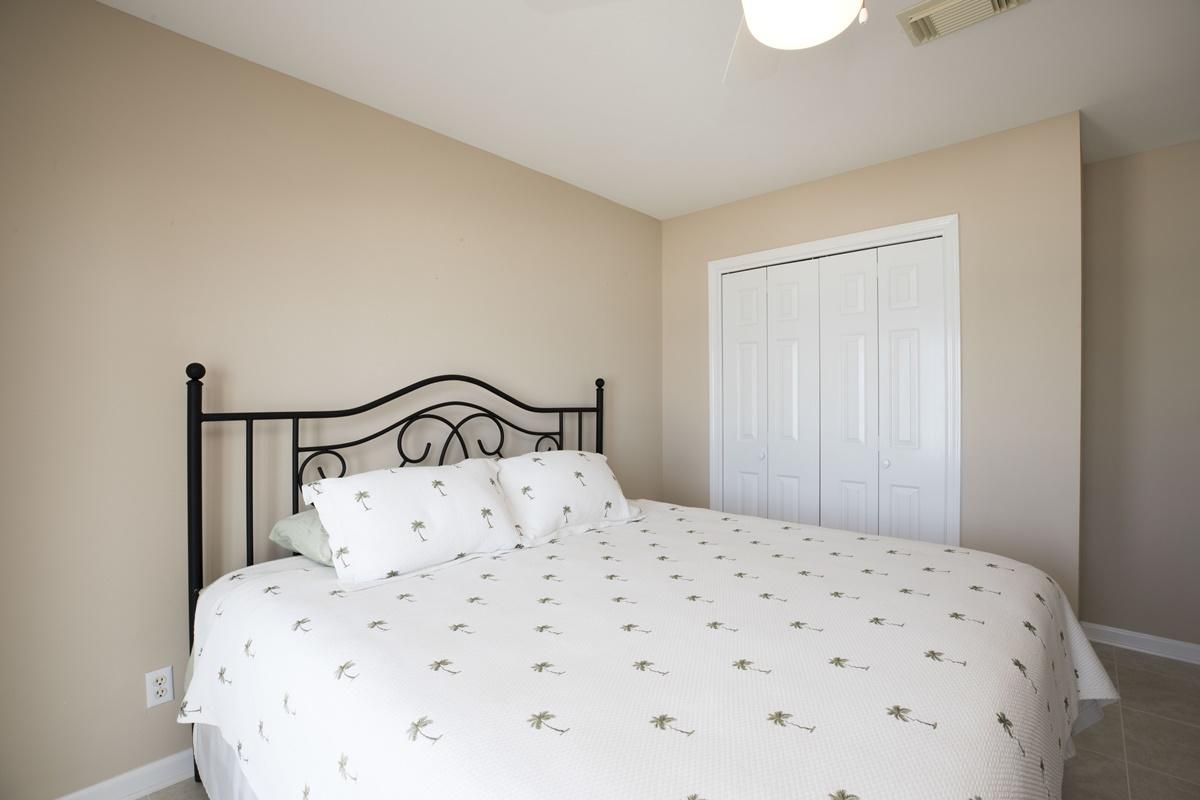 WARREN HEIGHTS - Residential