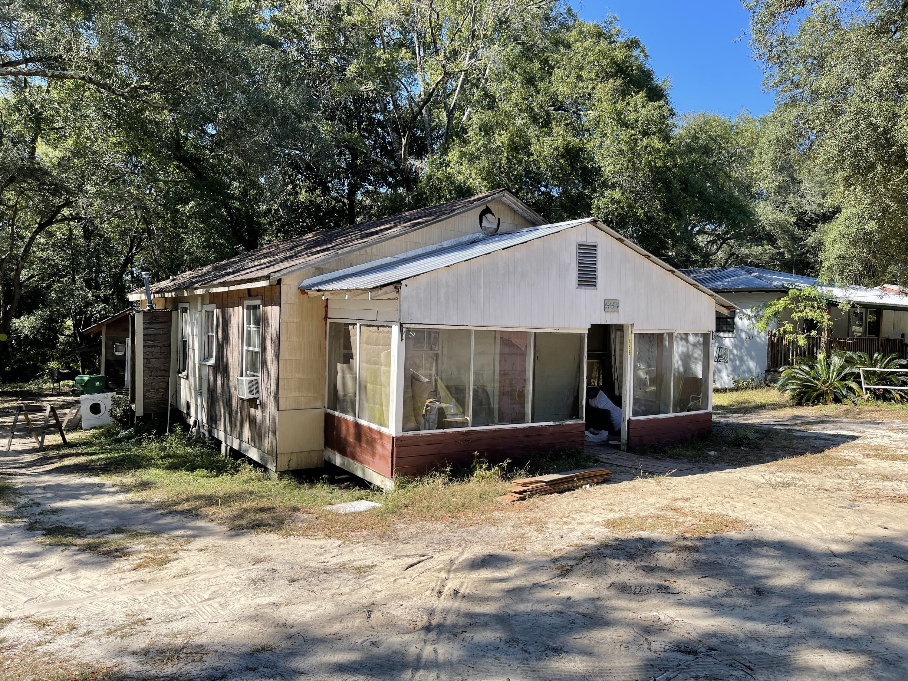 BENTON S/D - Residential