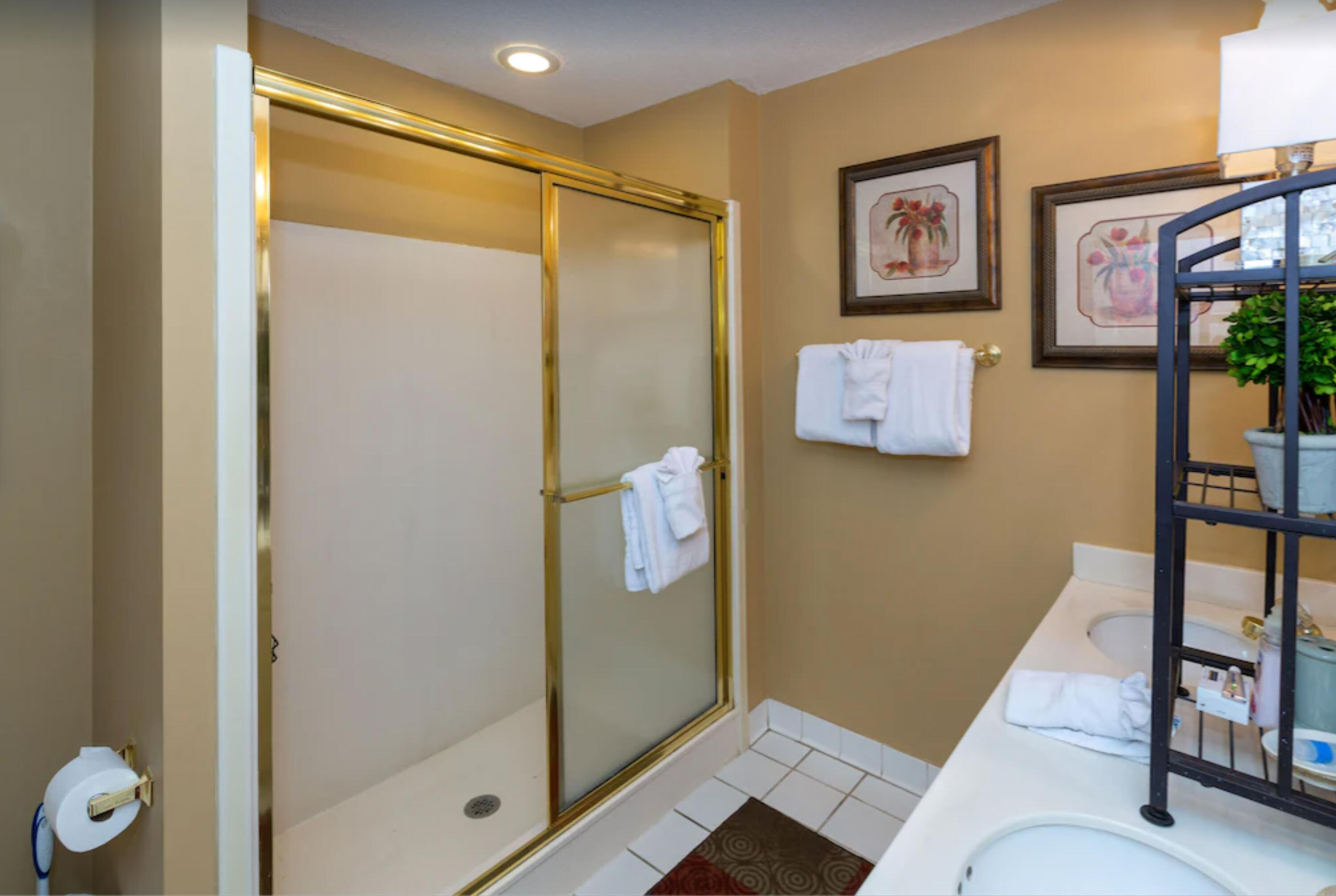 SUMMIT AT TOPS'L (THE) - Residential