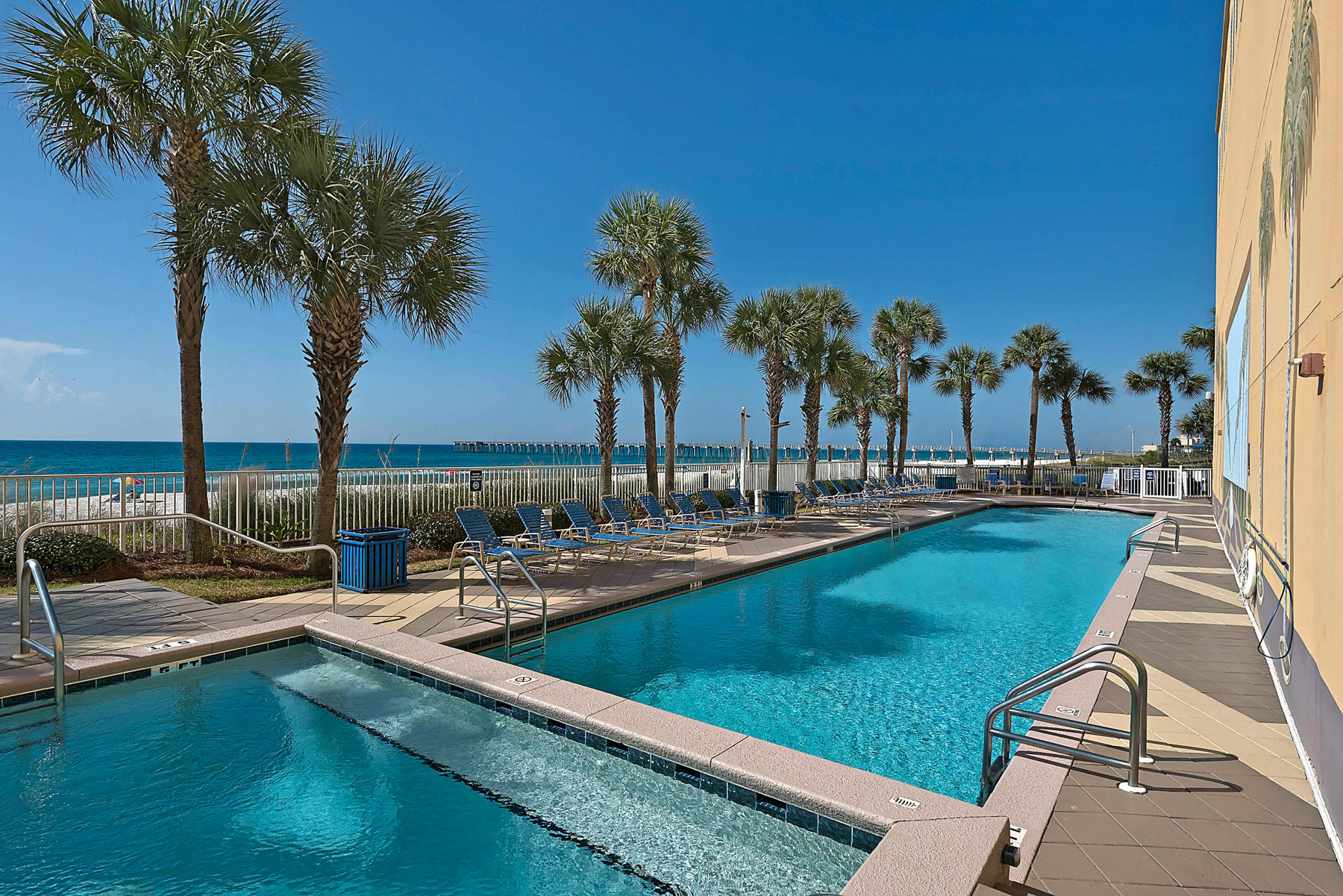 STERLING REEF - Residential