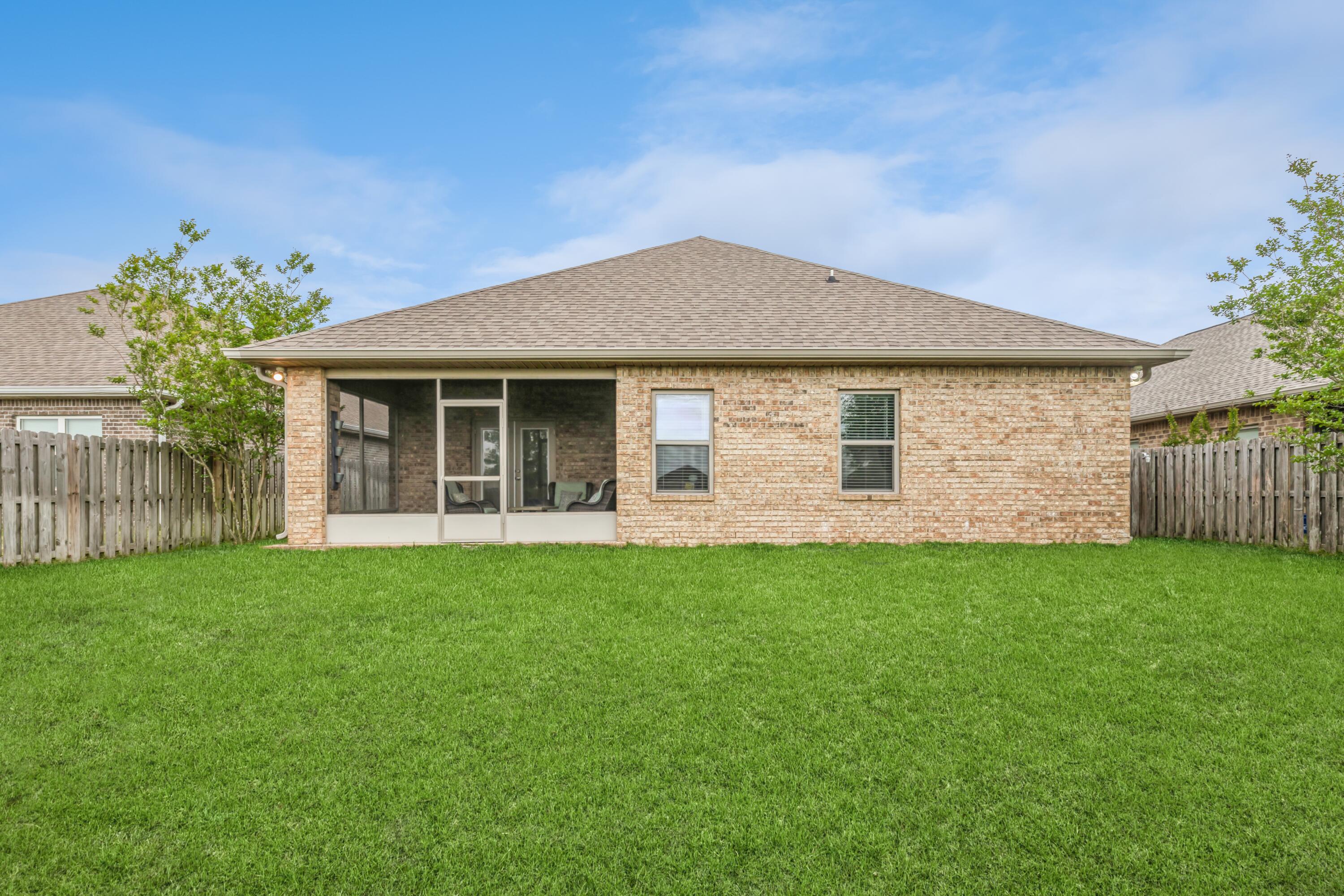 Redstone Commons - Residential