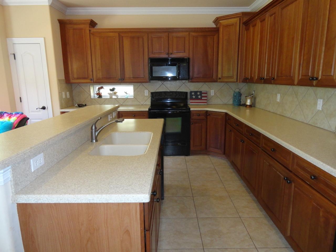 BAYWALK LANDING - Residential