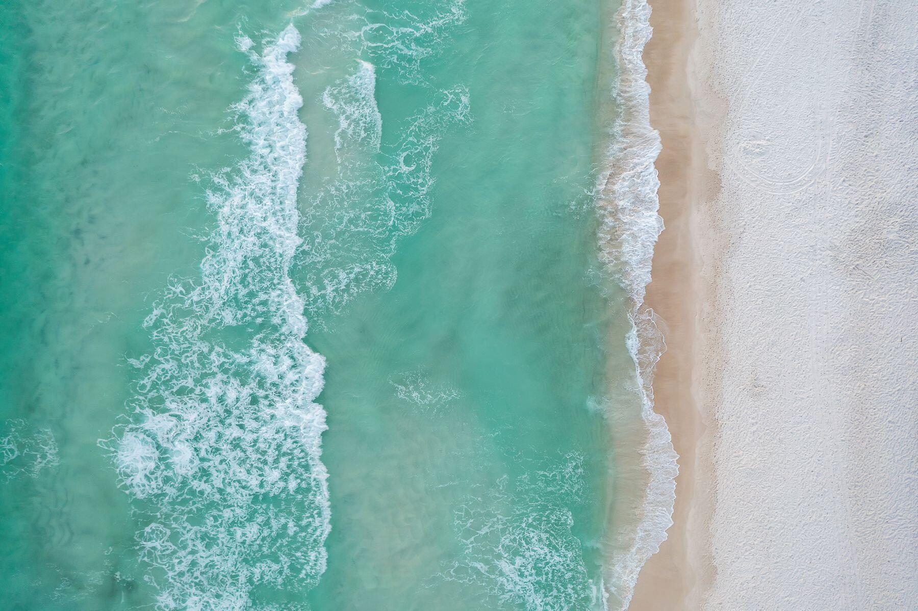 PARADISE BY THE SEA - Land