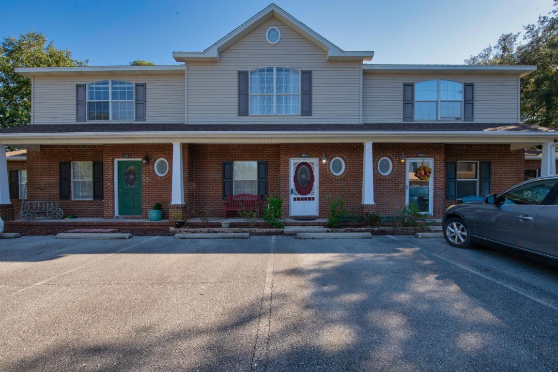 GRAND OAK PLACE - Residential Lease