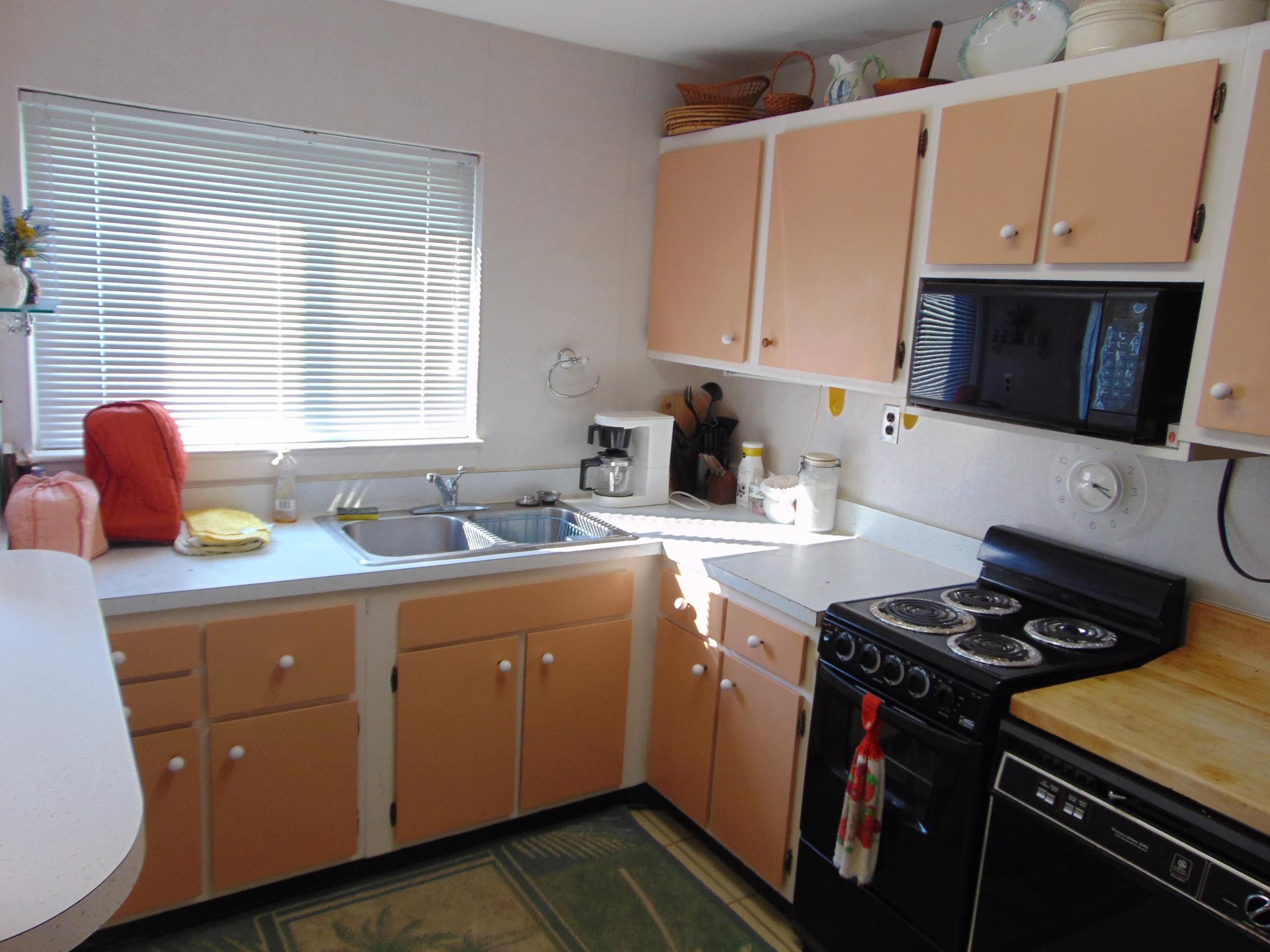 SEASPRAY CONDO - Residential