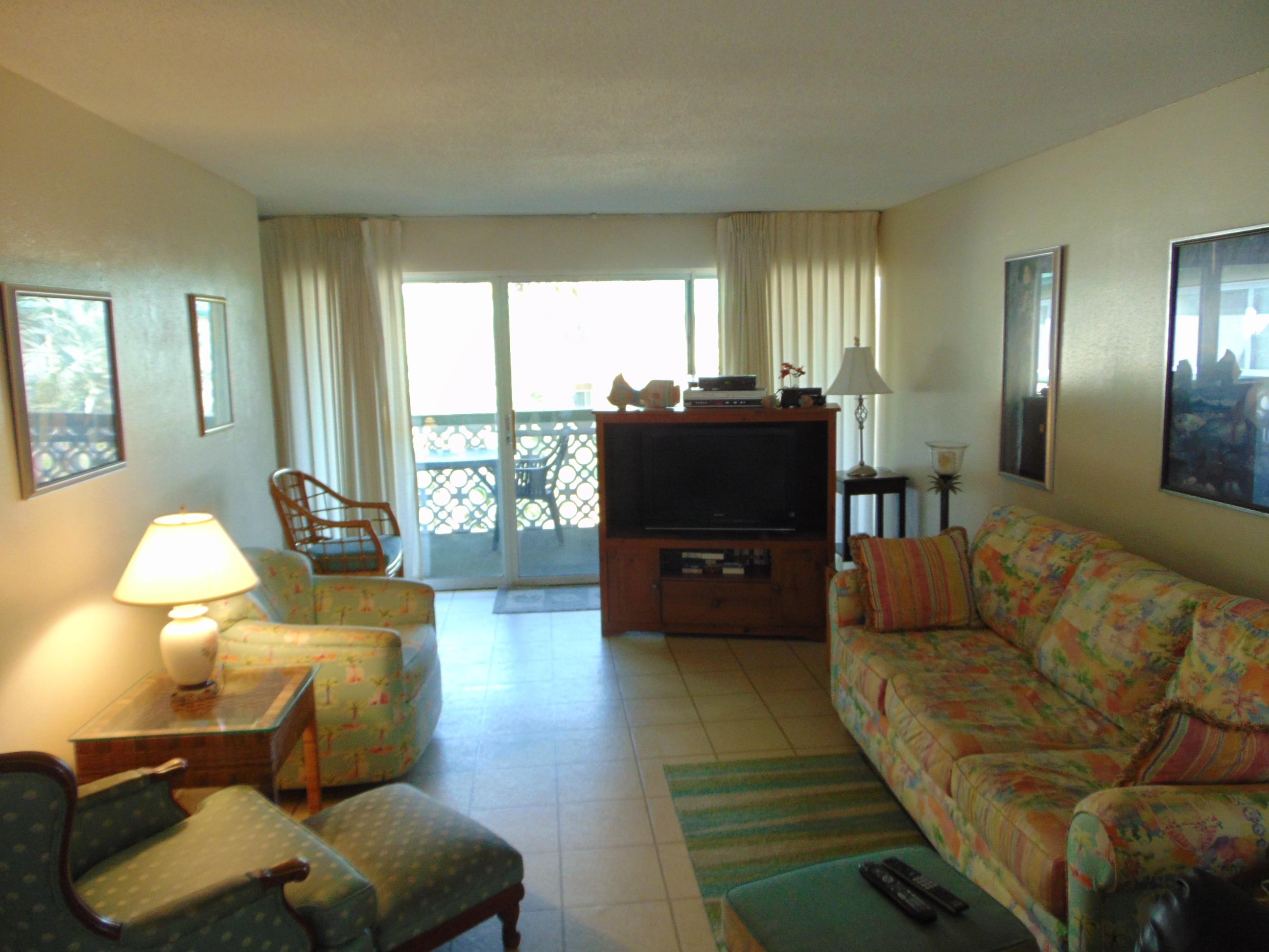 SEASPRAY CONDO - Residential