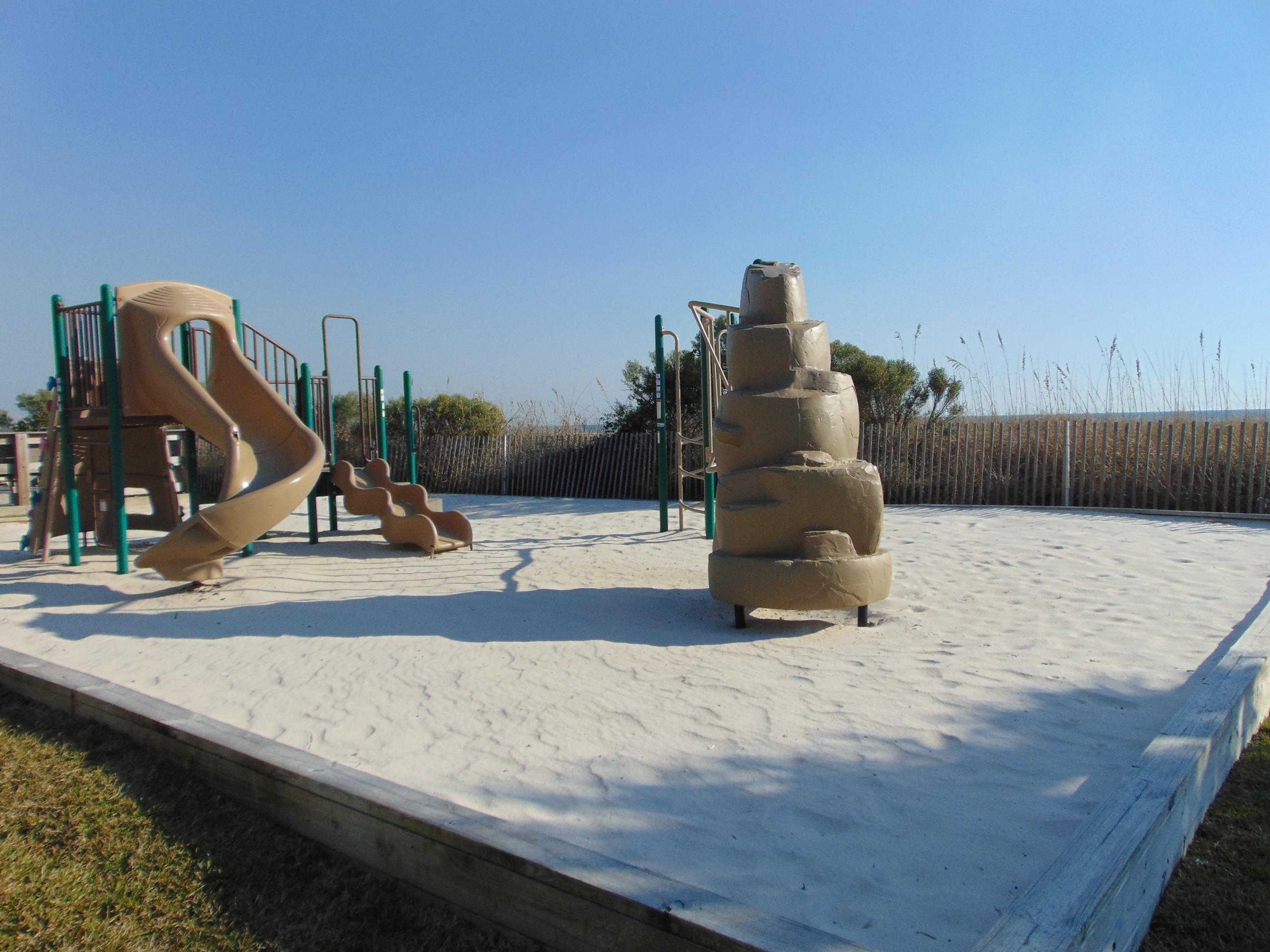 SEASPRAY CONDO - Residential