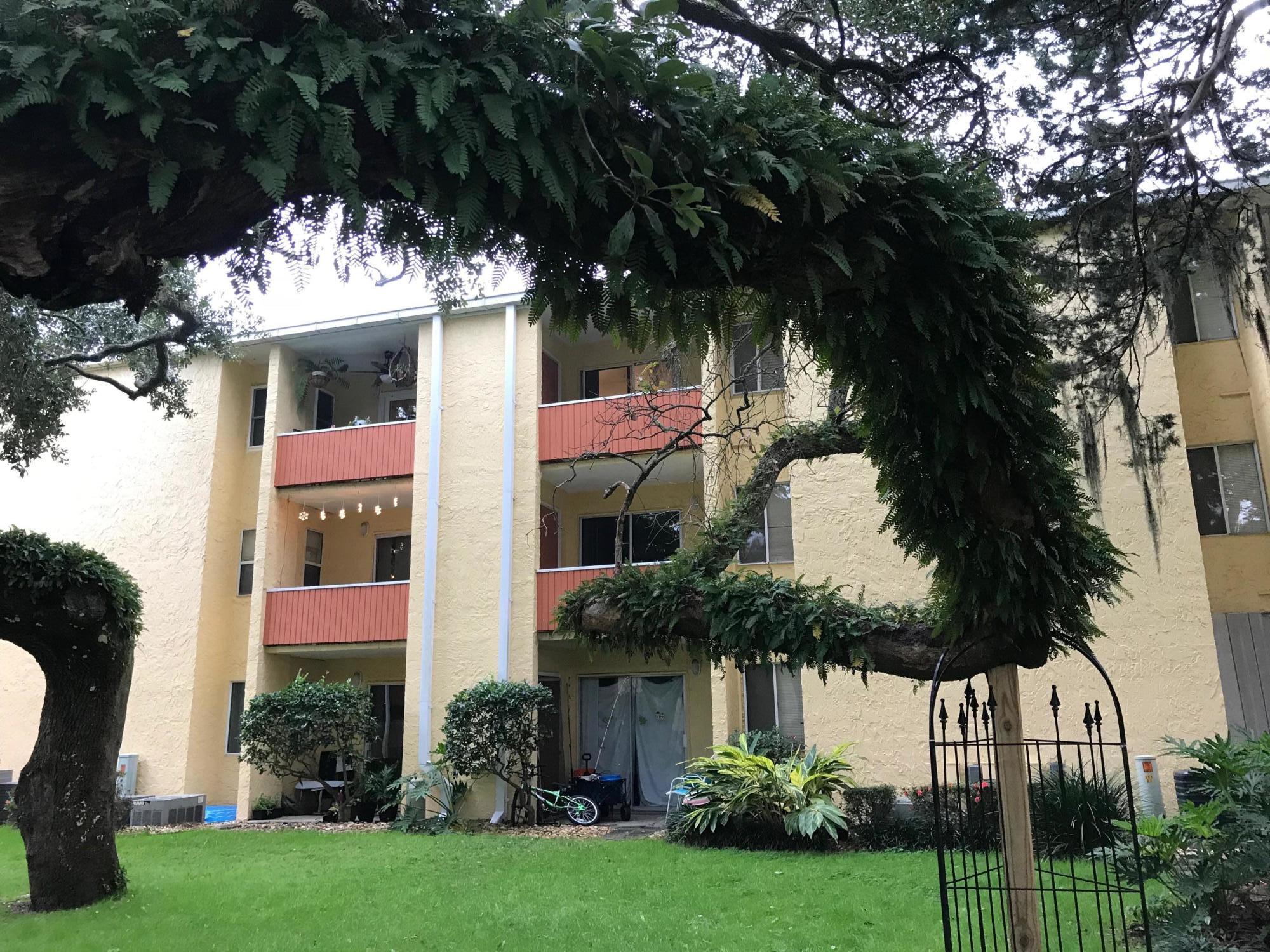 Cedars condominium - Residential Lease