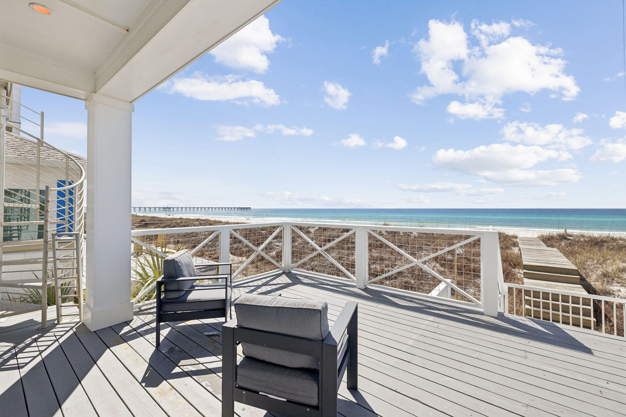 LULLWATER BEACH - Residential