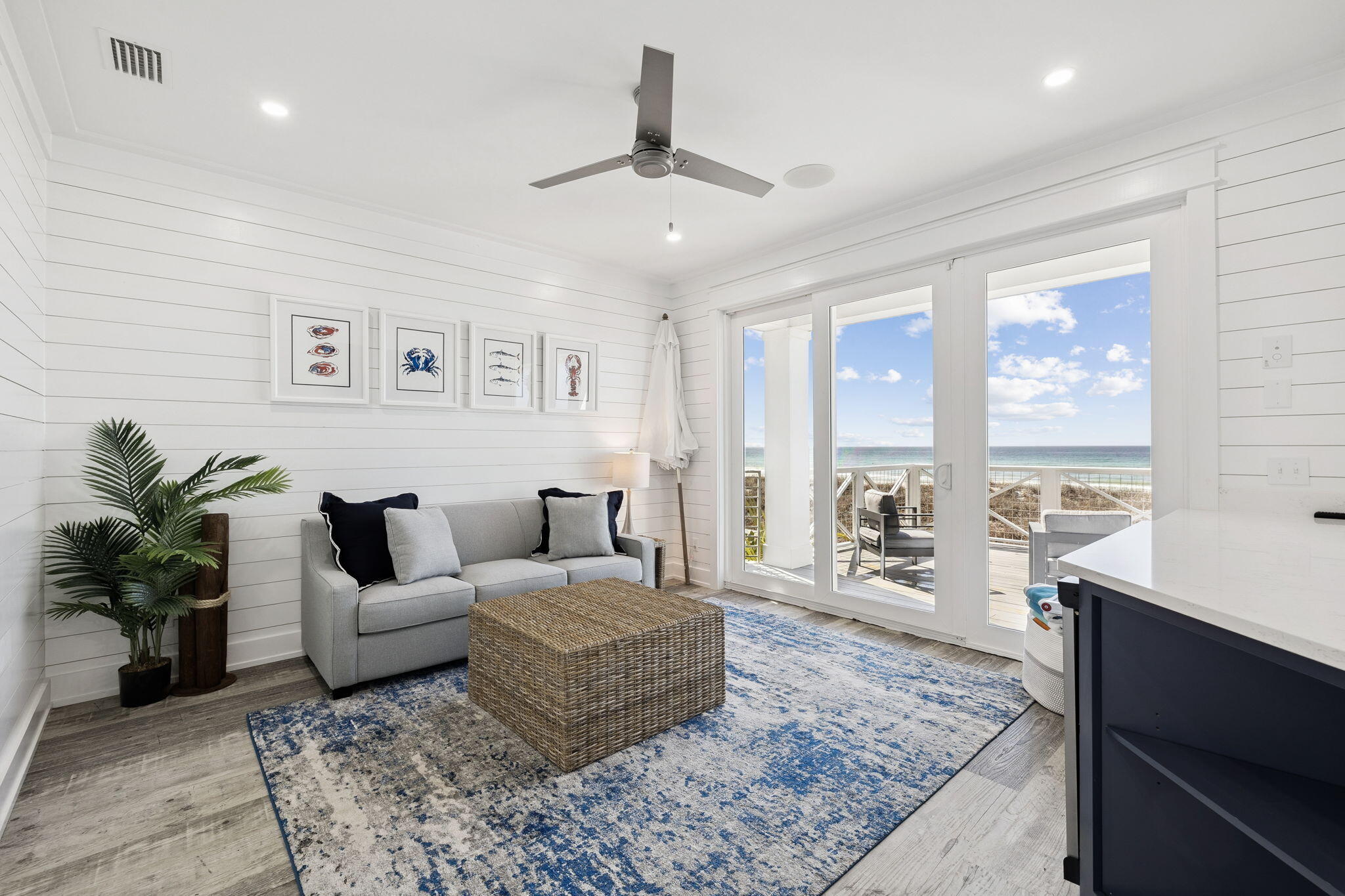 LULLWATER BEACH - Residential