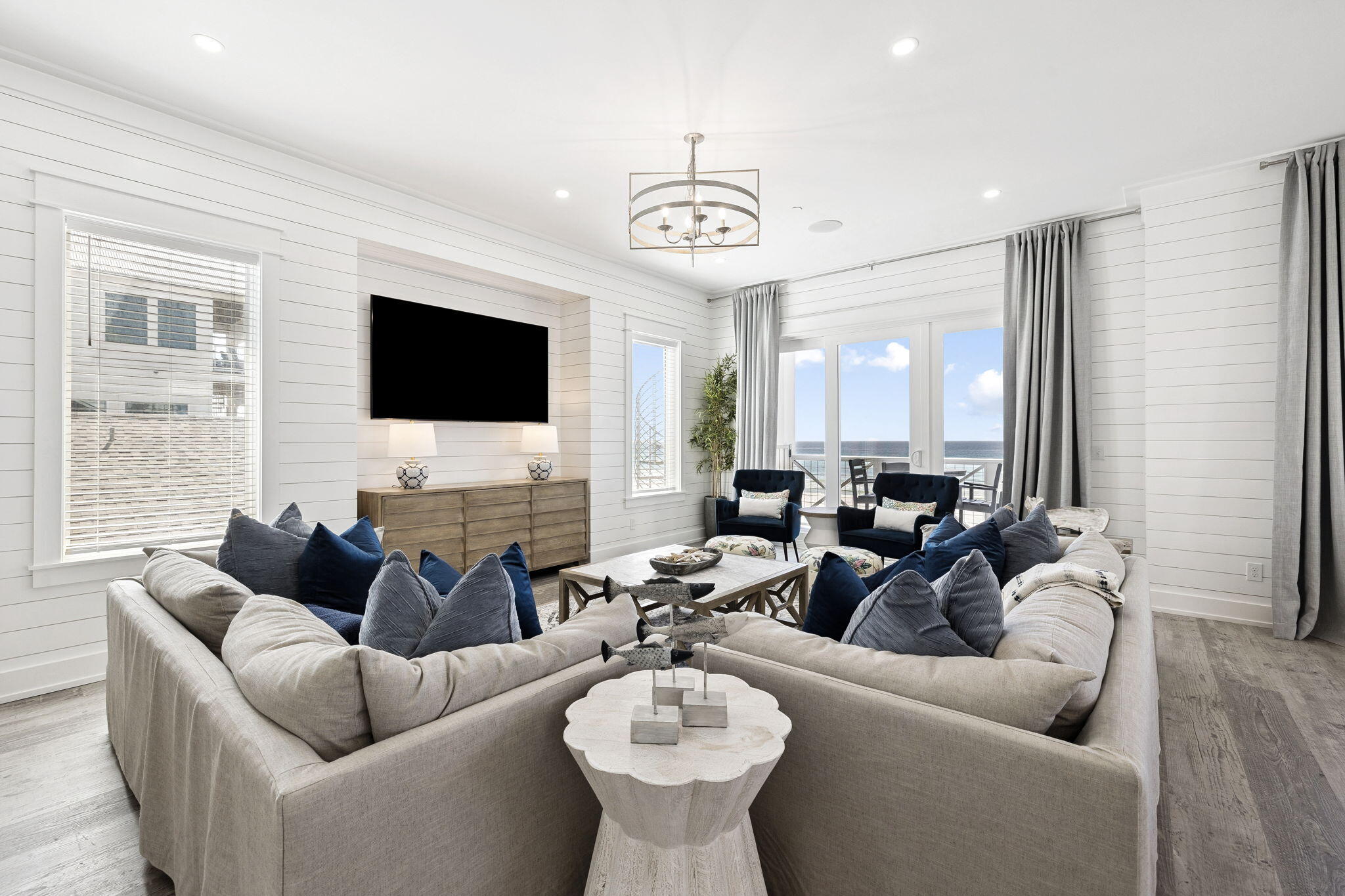 LULLWATER BEACH - Residential