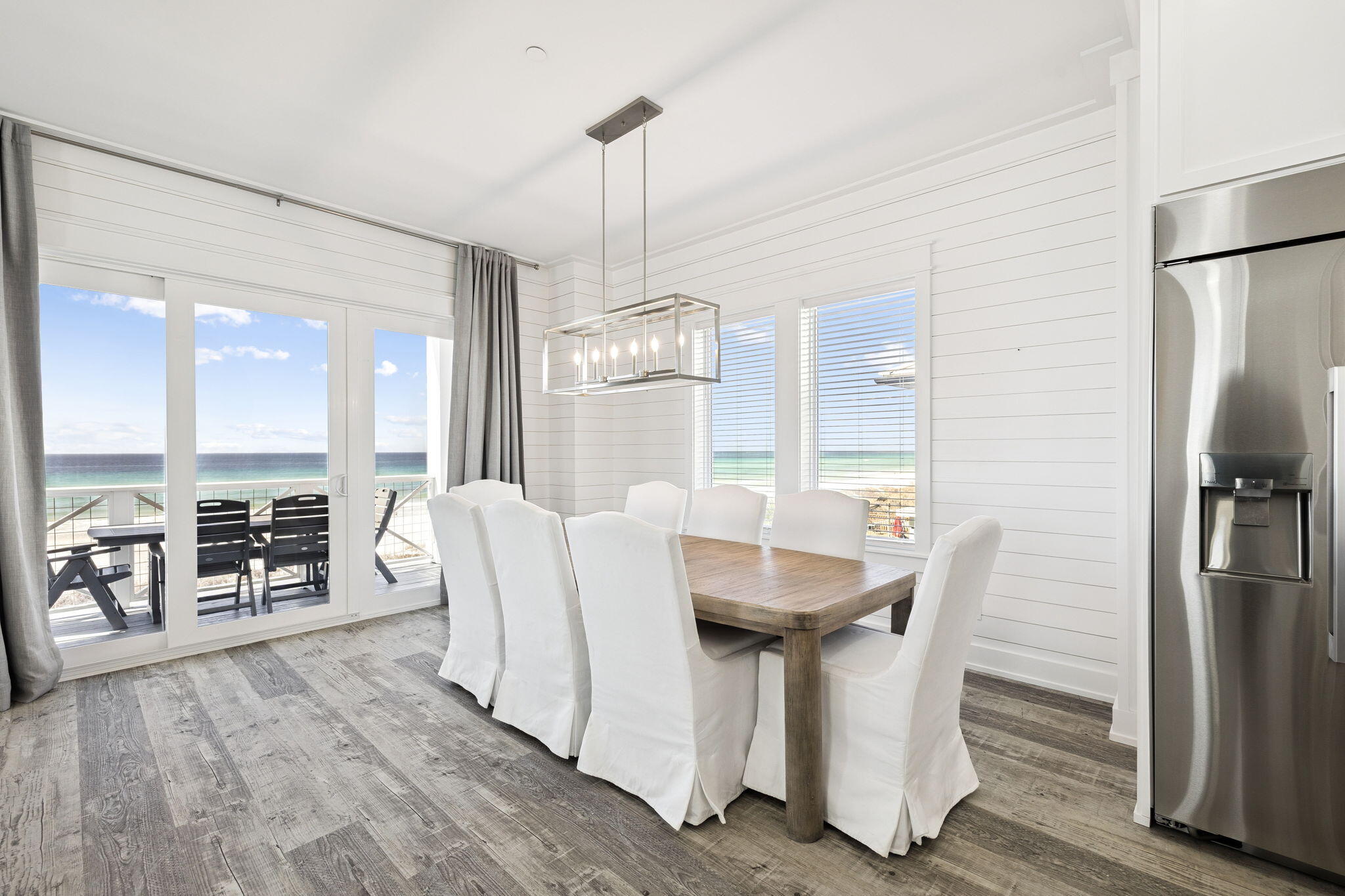 LULLWATER BEACH - Residential