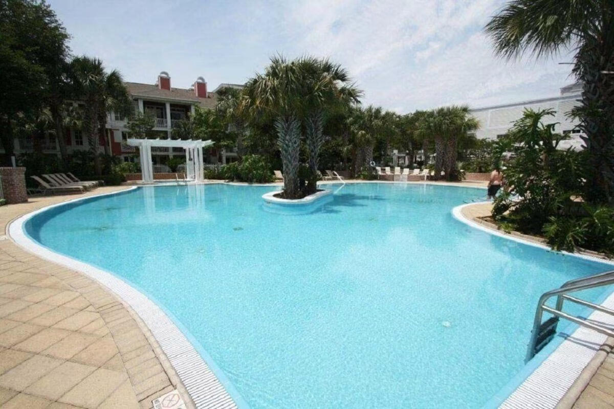 Observation Point North - Residential