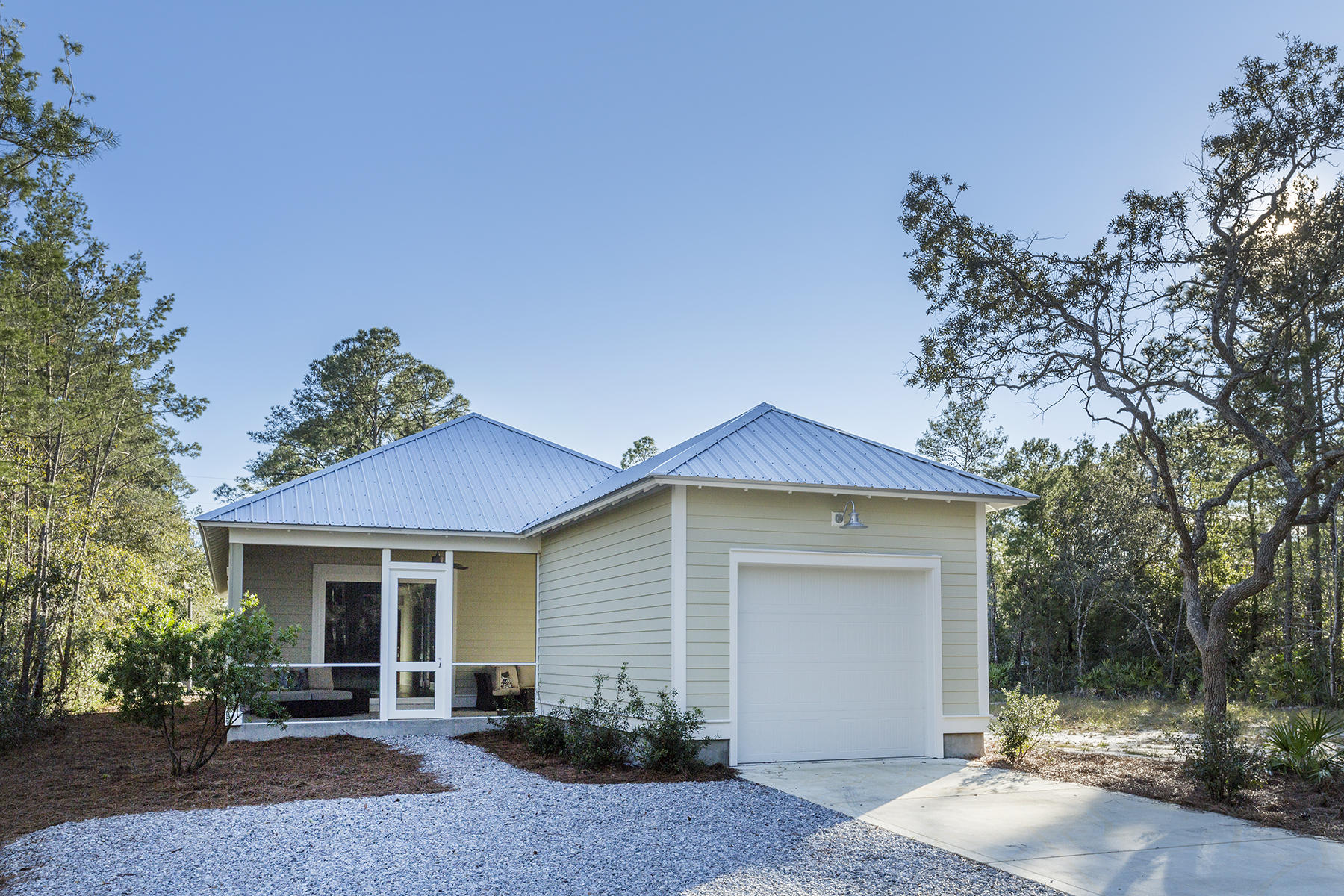 GRAYTON BAYOU - Residential