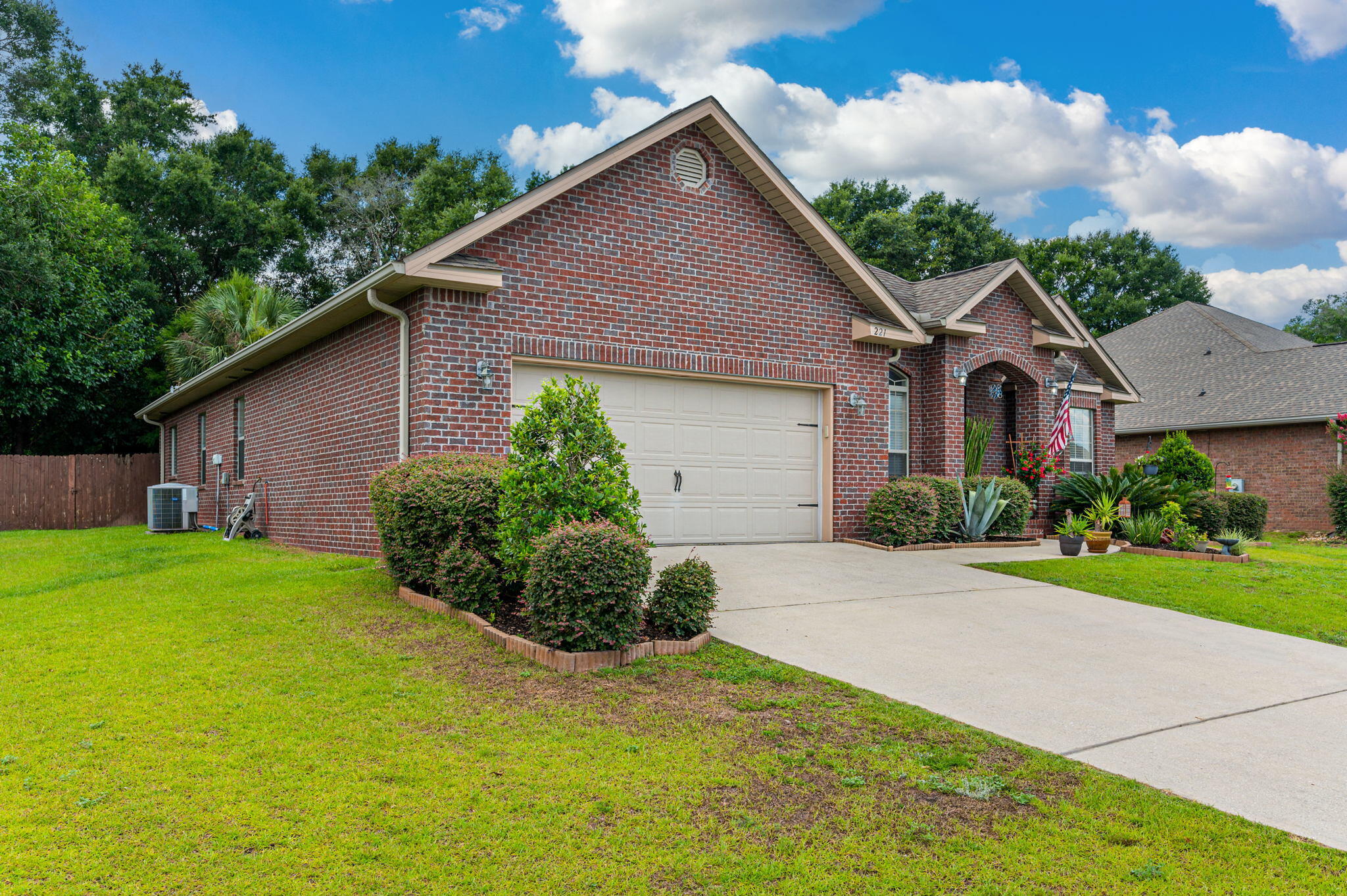 LIBERTY OAKS - Residential