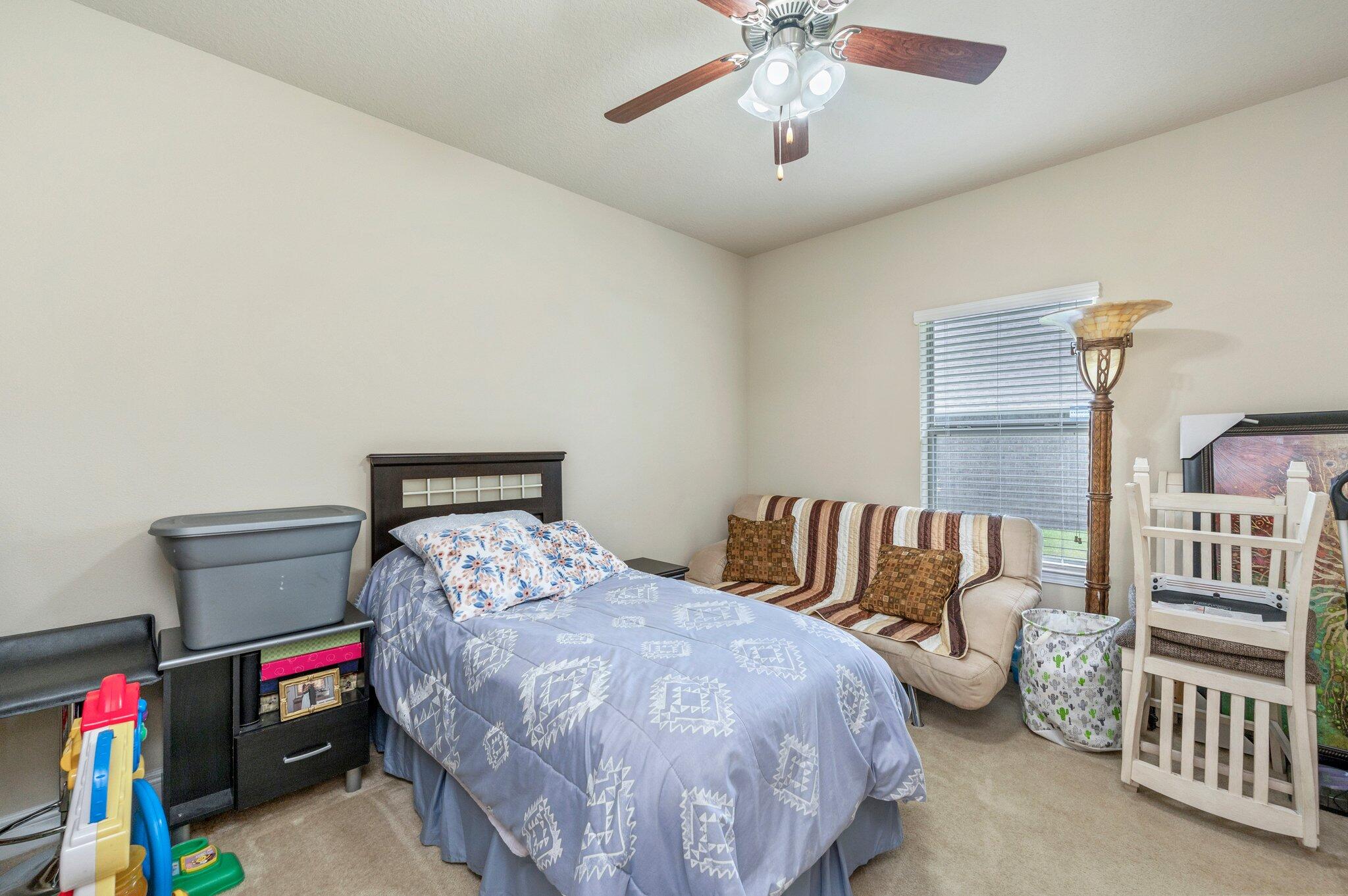 LIBERTY OAKS - Residential