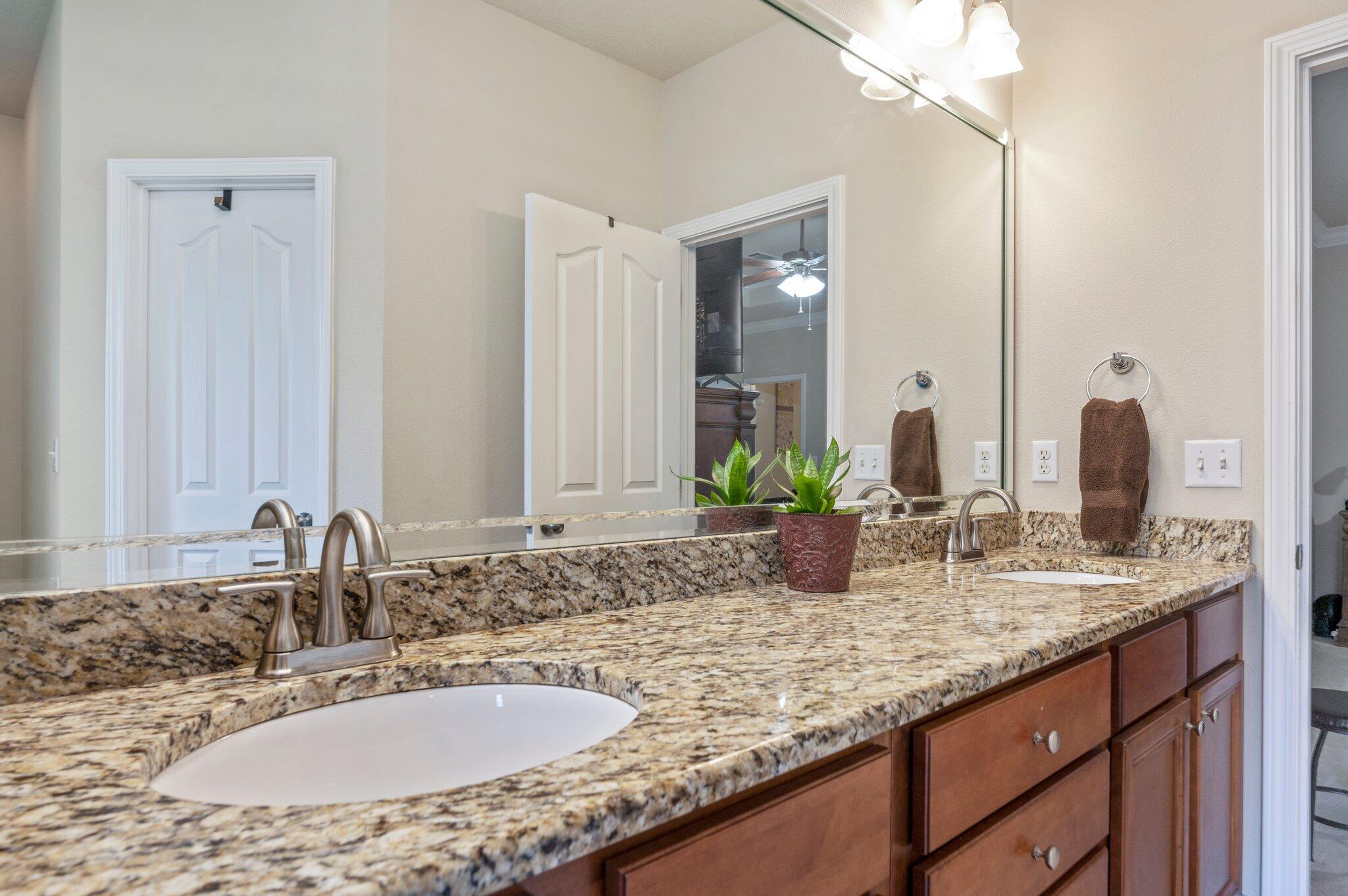 LIBERTY OAKS - Residential