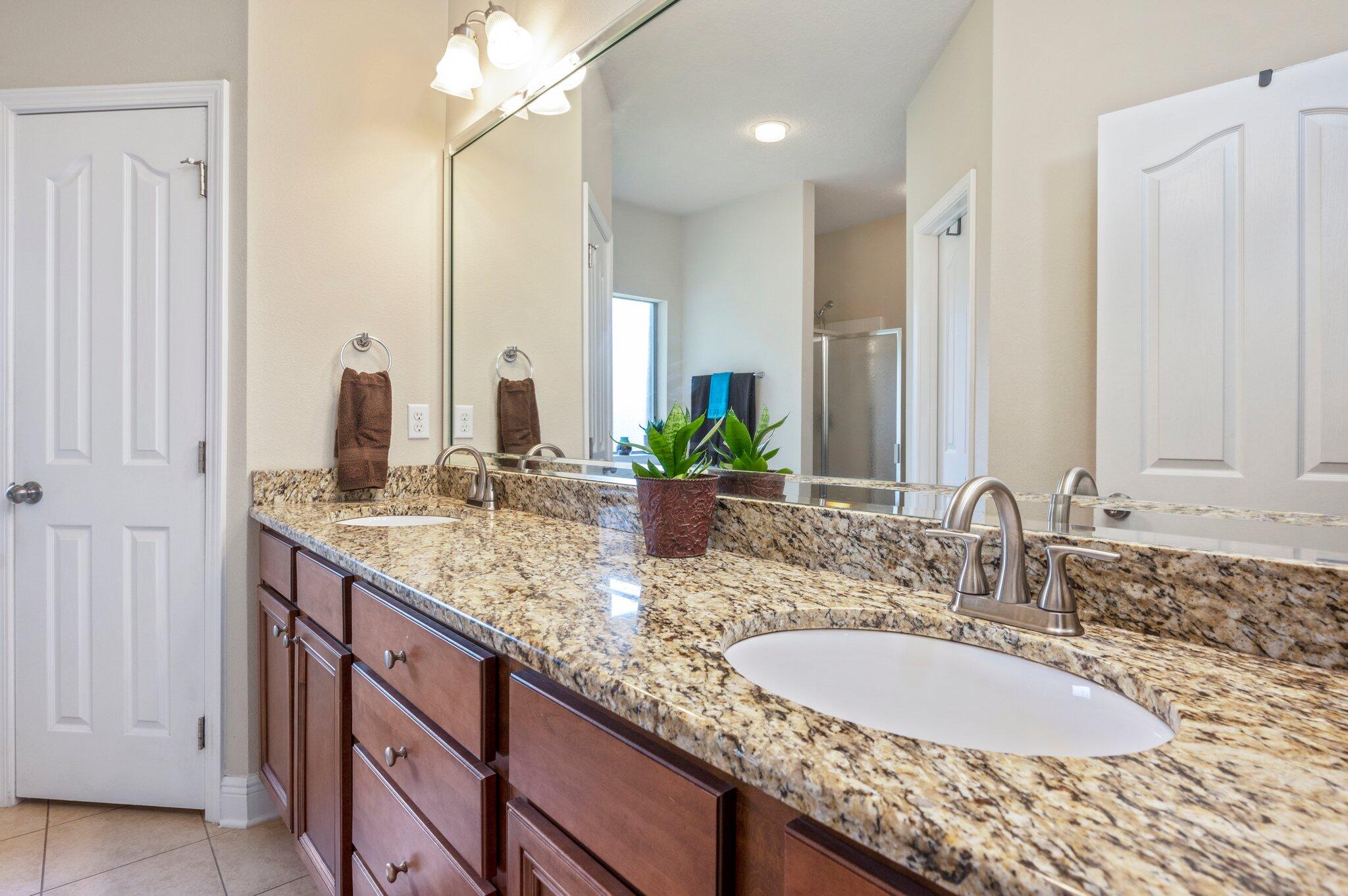 LIBERTY OAKS - Residential