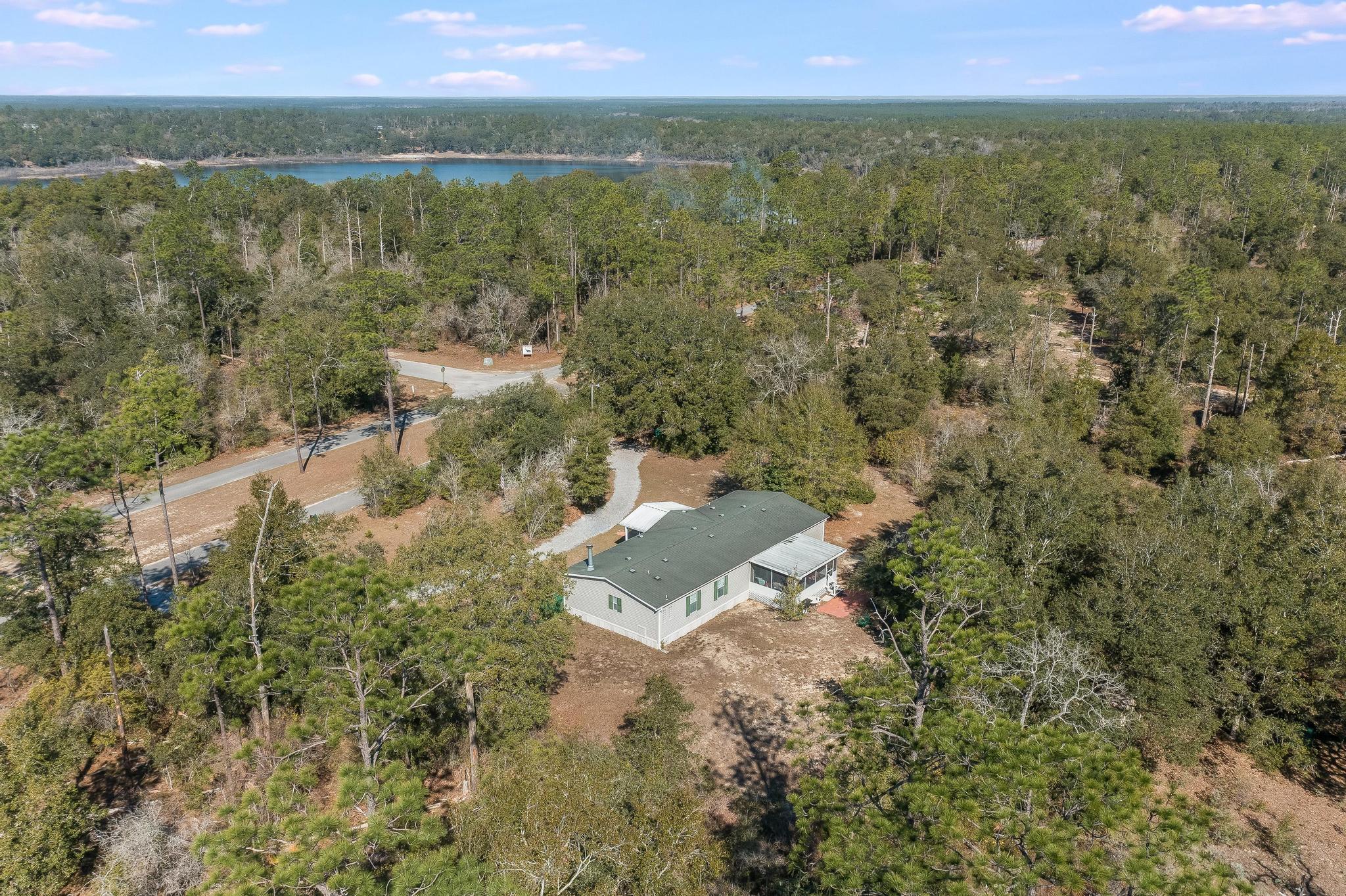 LEISURE LAKES - Residential