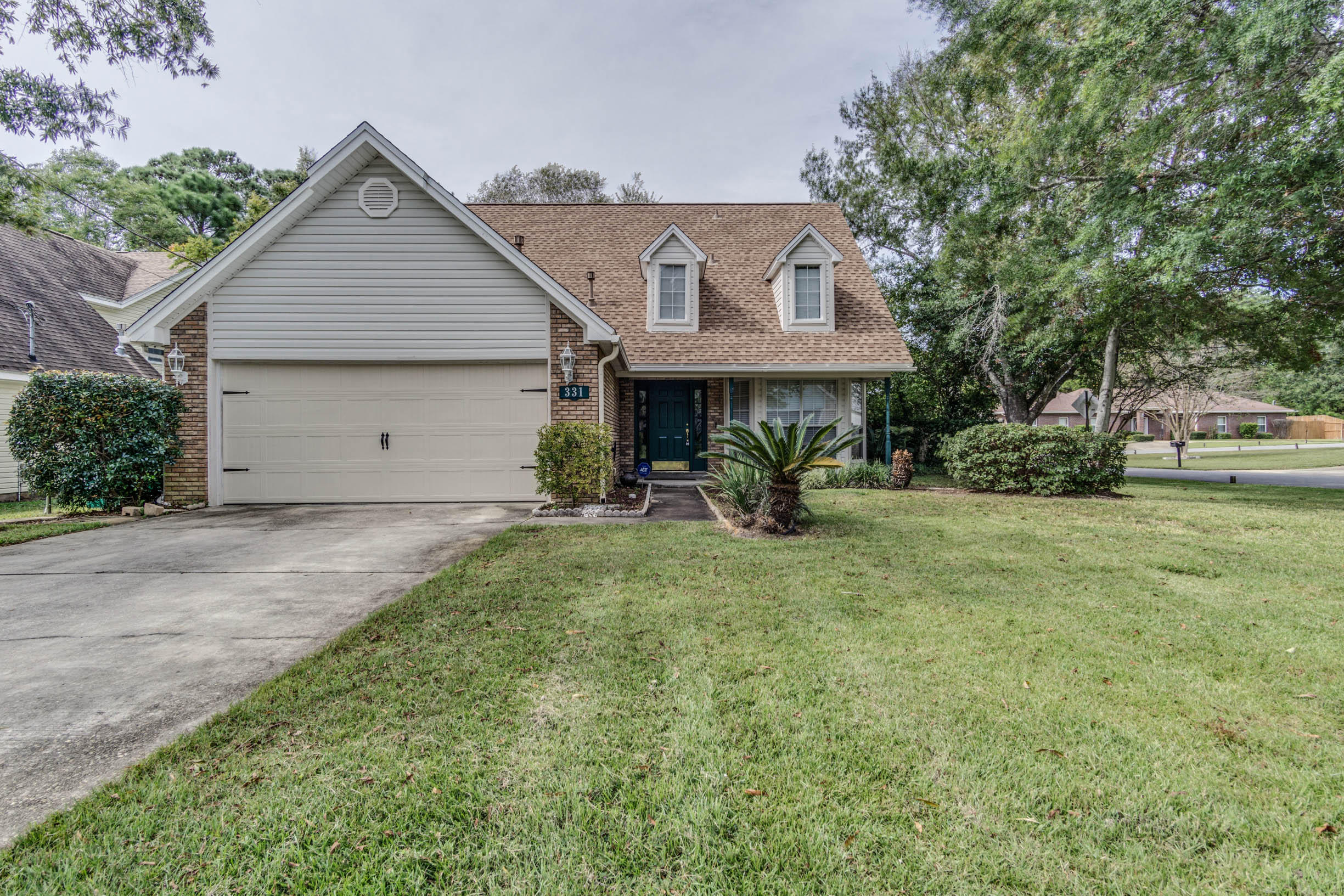 BROOKWOOD - Residential