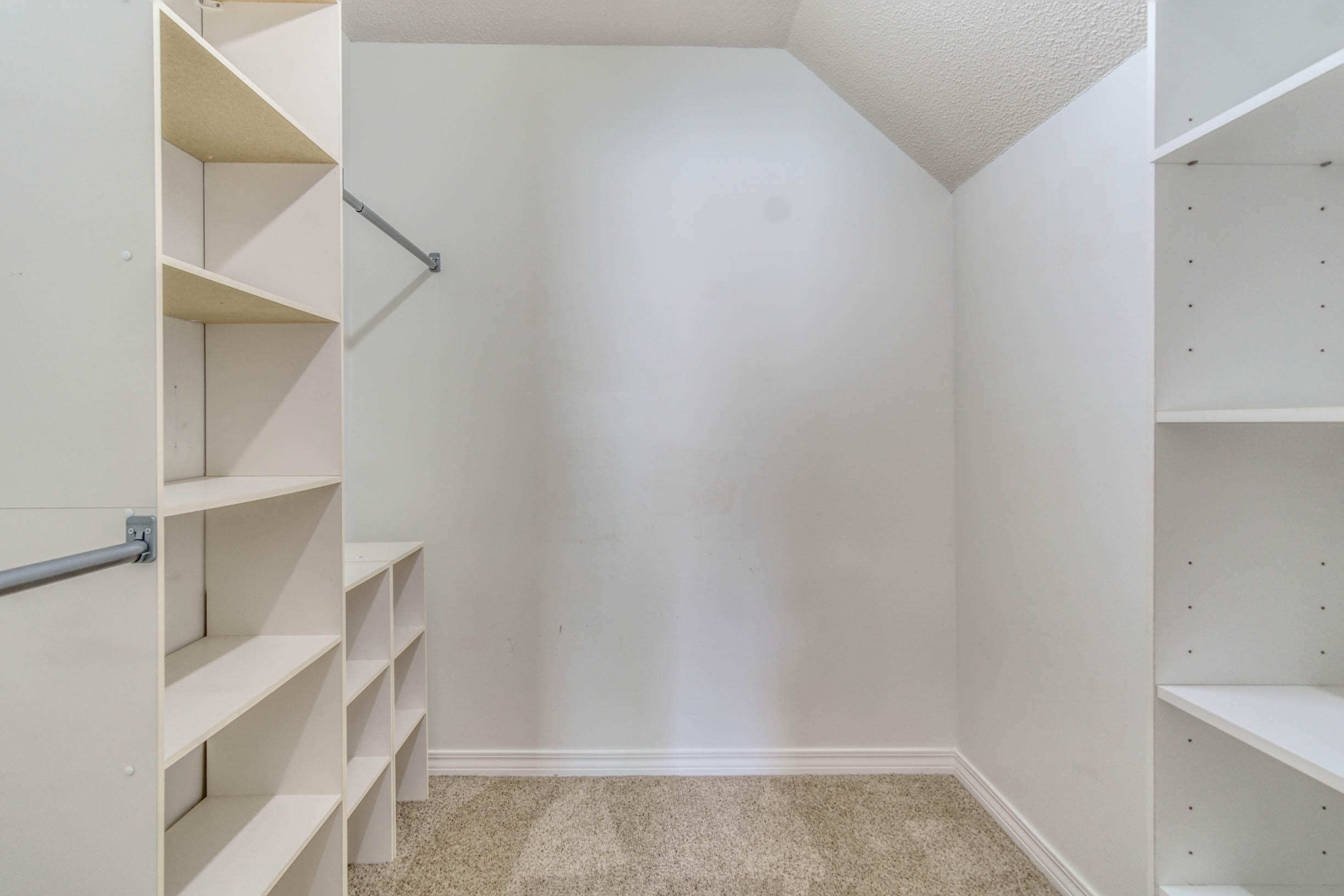 BROOKWOOD - Residential