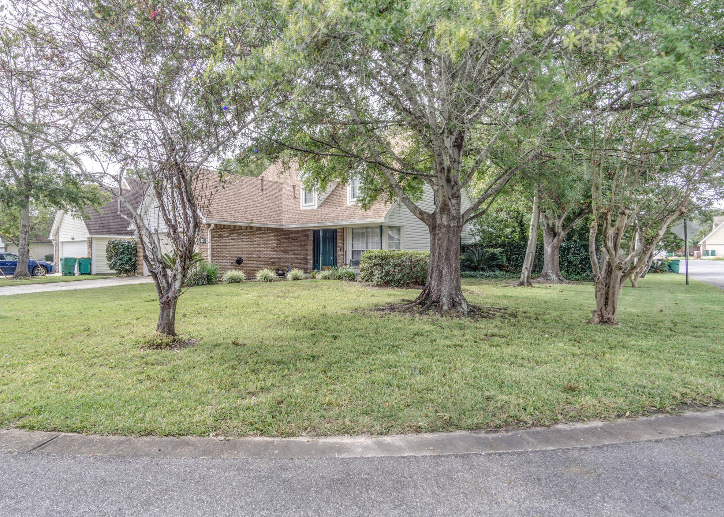 BROOKWOOD - Residential