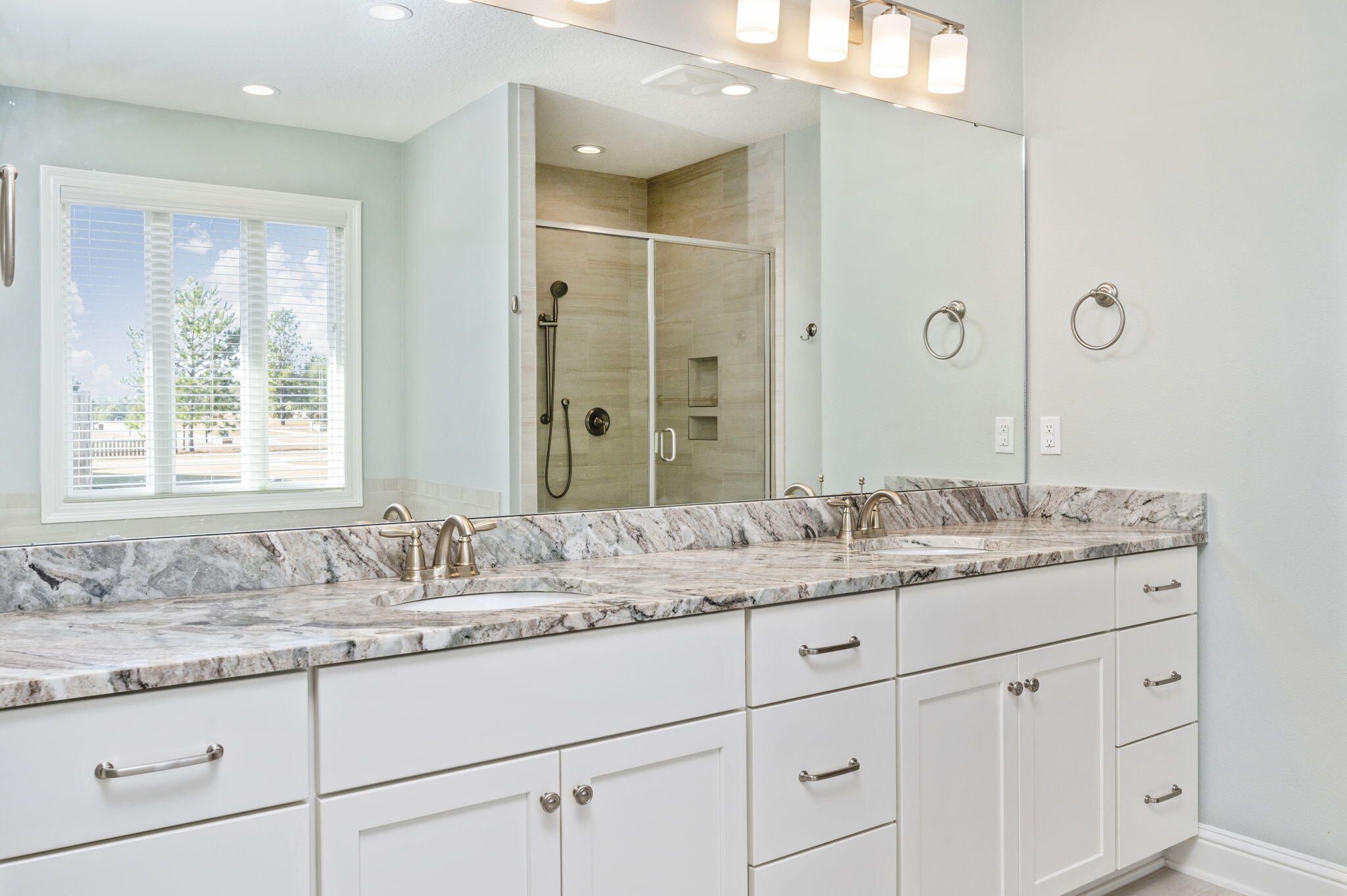 MILL CREEK FARMS - Residential