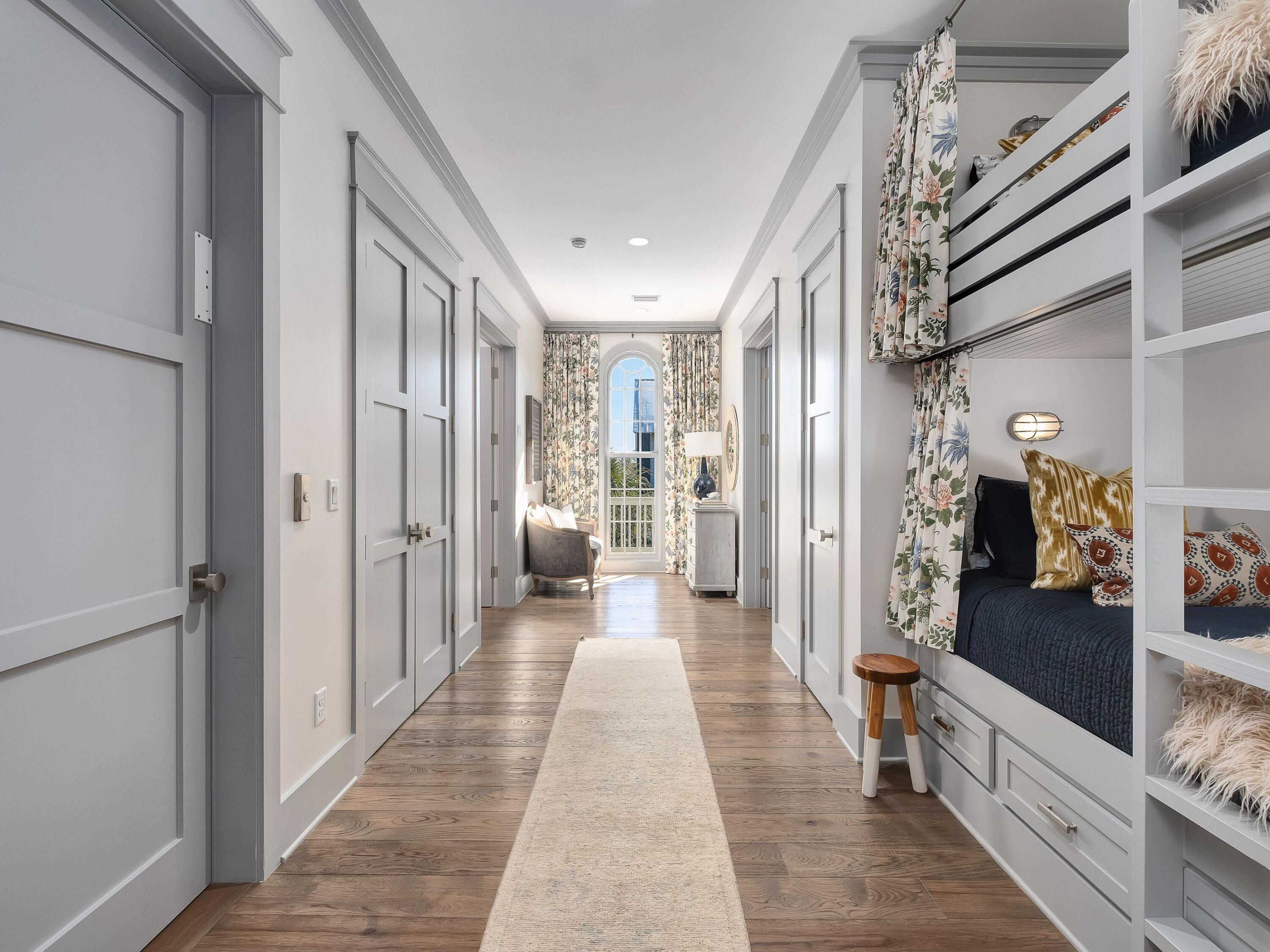 SEASCAPE - Residential